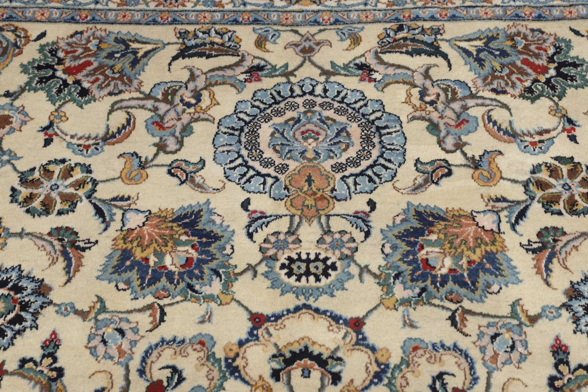 Handgeknüpfter Kashan Perserteppich, 409 × 581 cm, Wolle