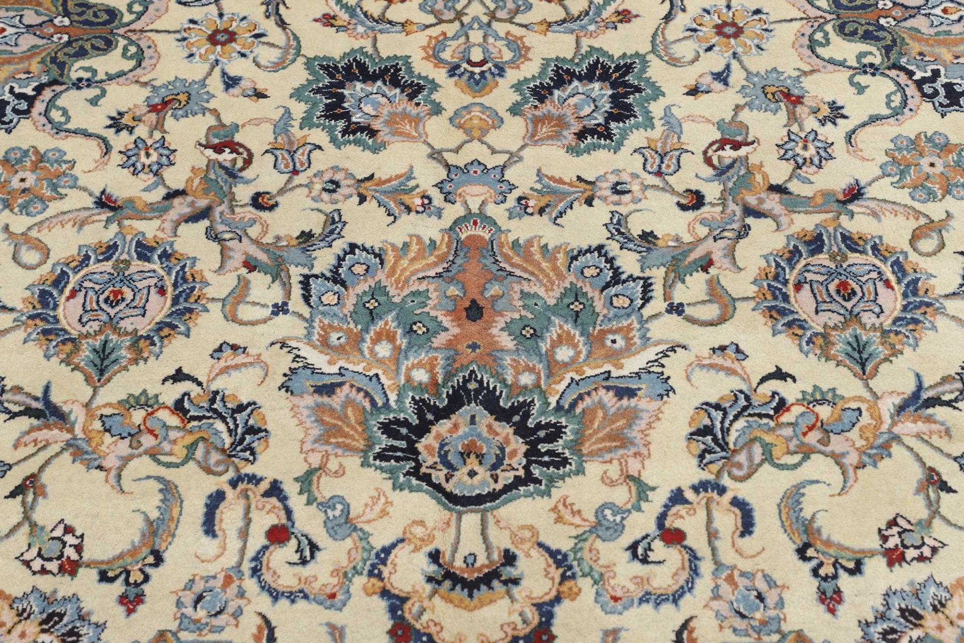 Handgeknüpfter Kashan Perserteppich, 409 × 581 cm, Wolle