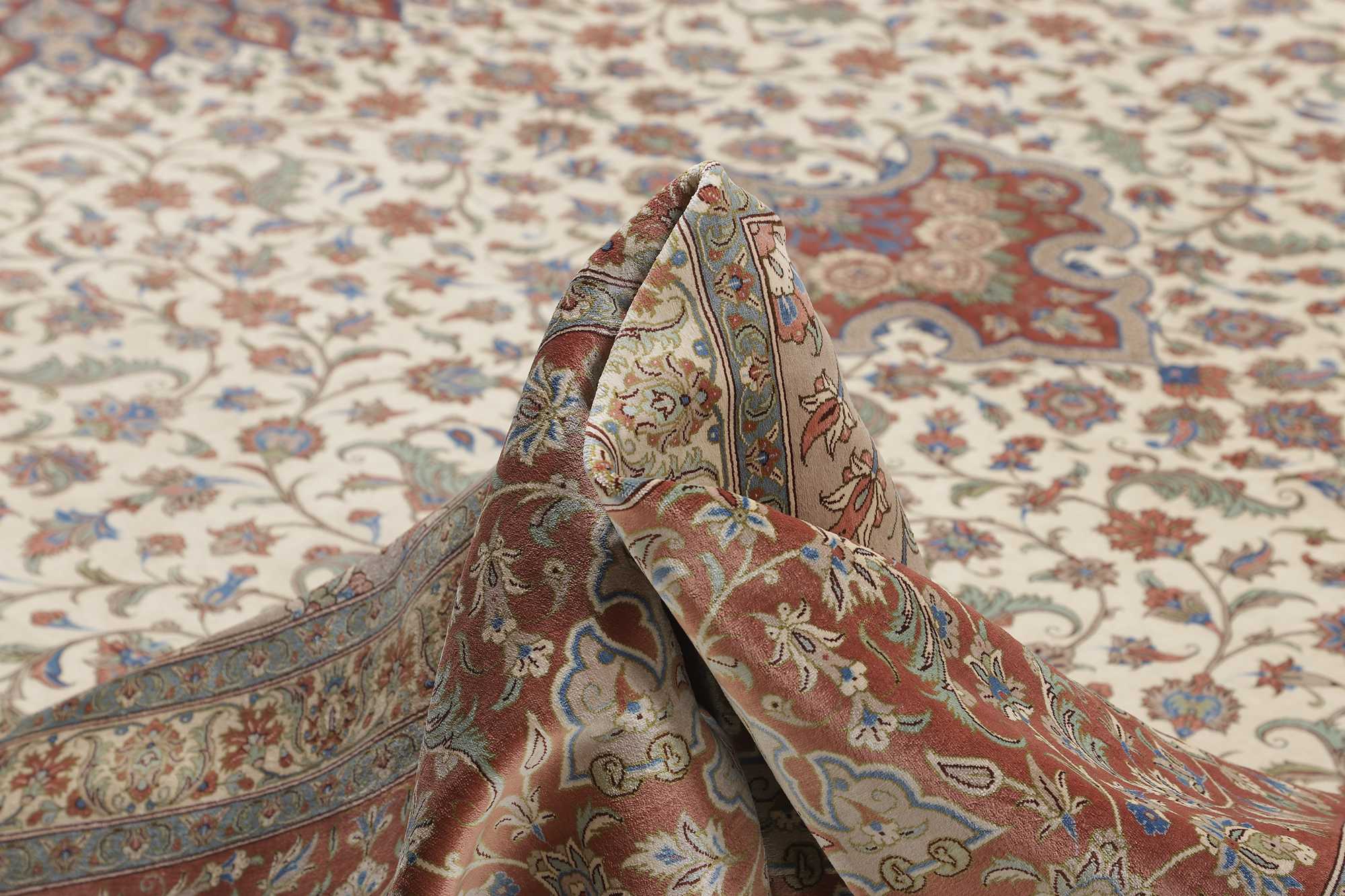 Ghom Perserteppich 395 × 619 cm aus Seide, handgeknüpft