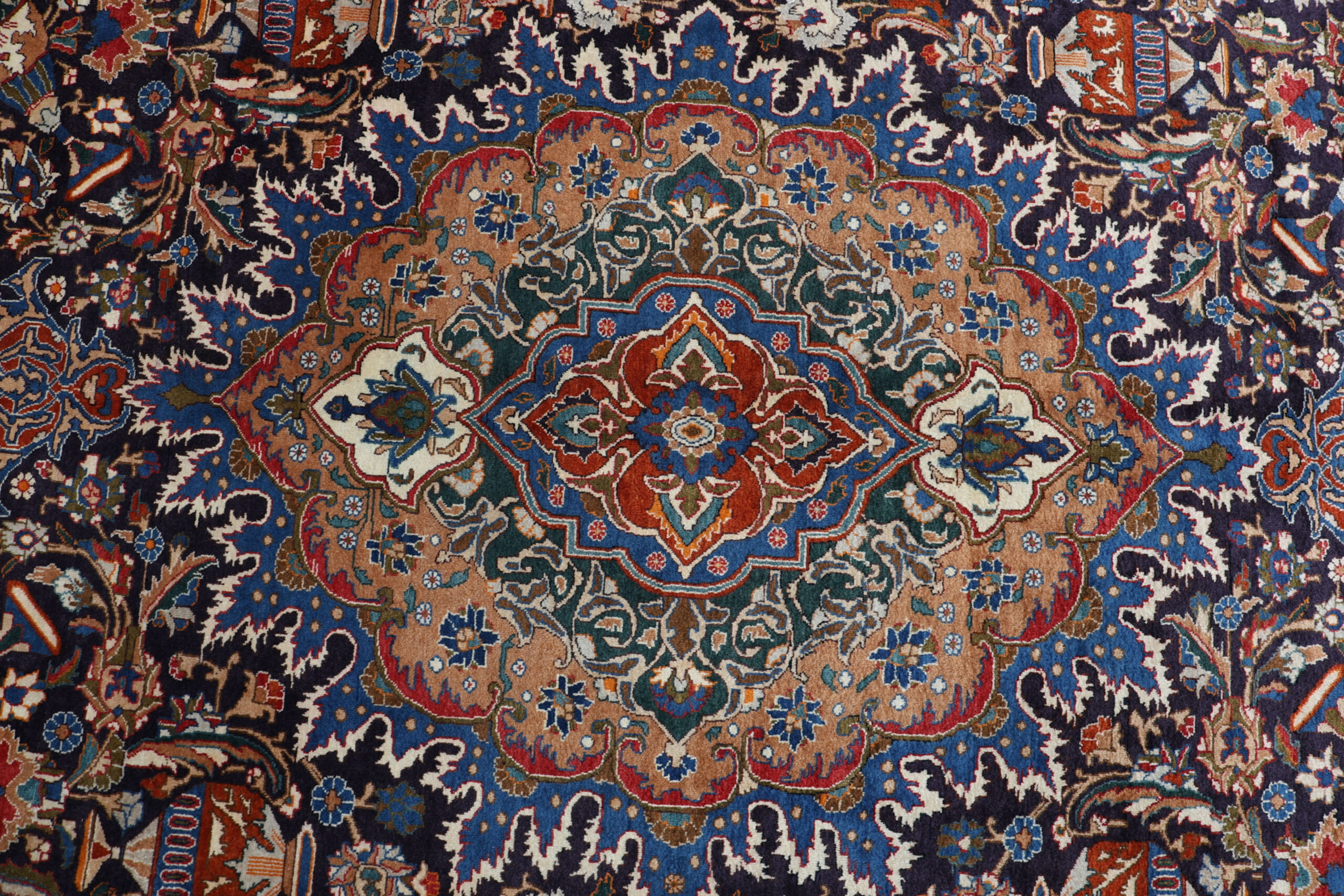 Handgeknüpfter Kashmar Perserteppich 292 × 386 cm