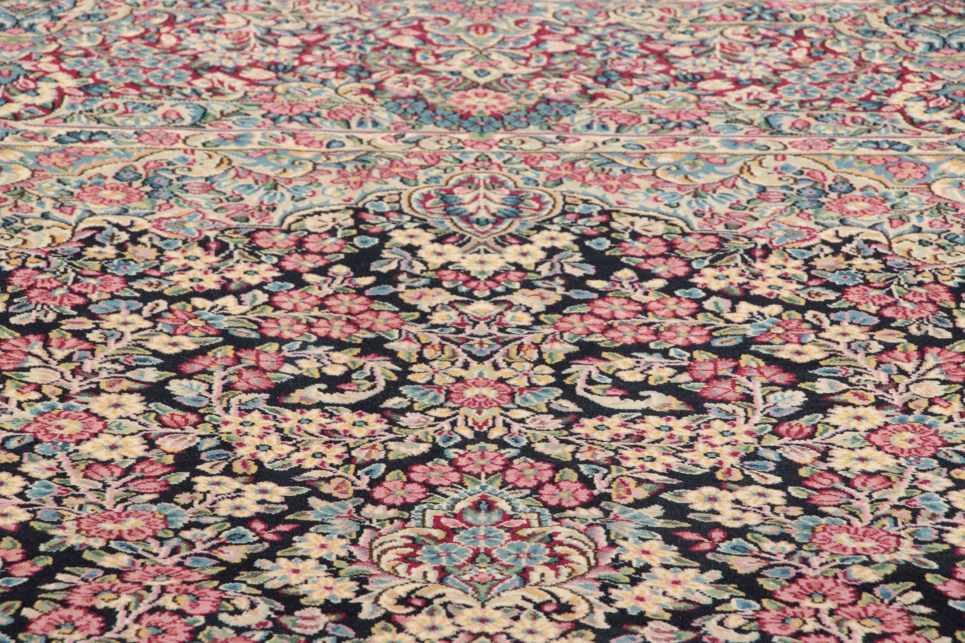 persischer-teppich-kirman-295-x-400-cm-schurwolle-handgeknupft-3 Handgeknüpfter Kerman Perserteppich 295 × 400 cm