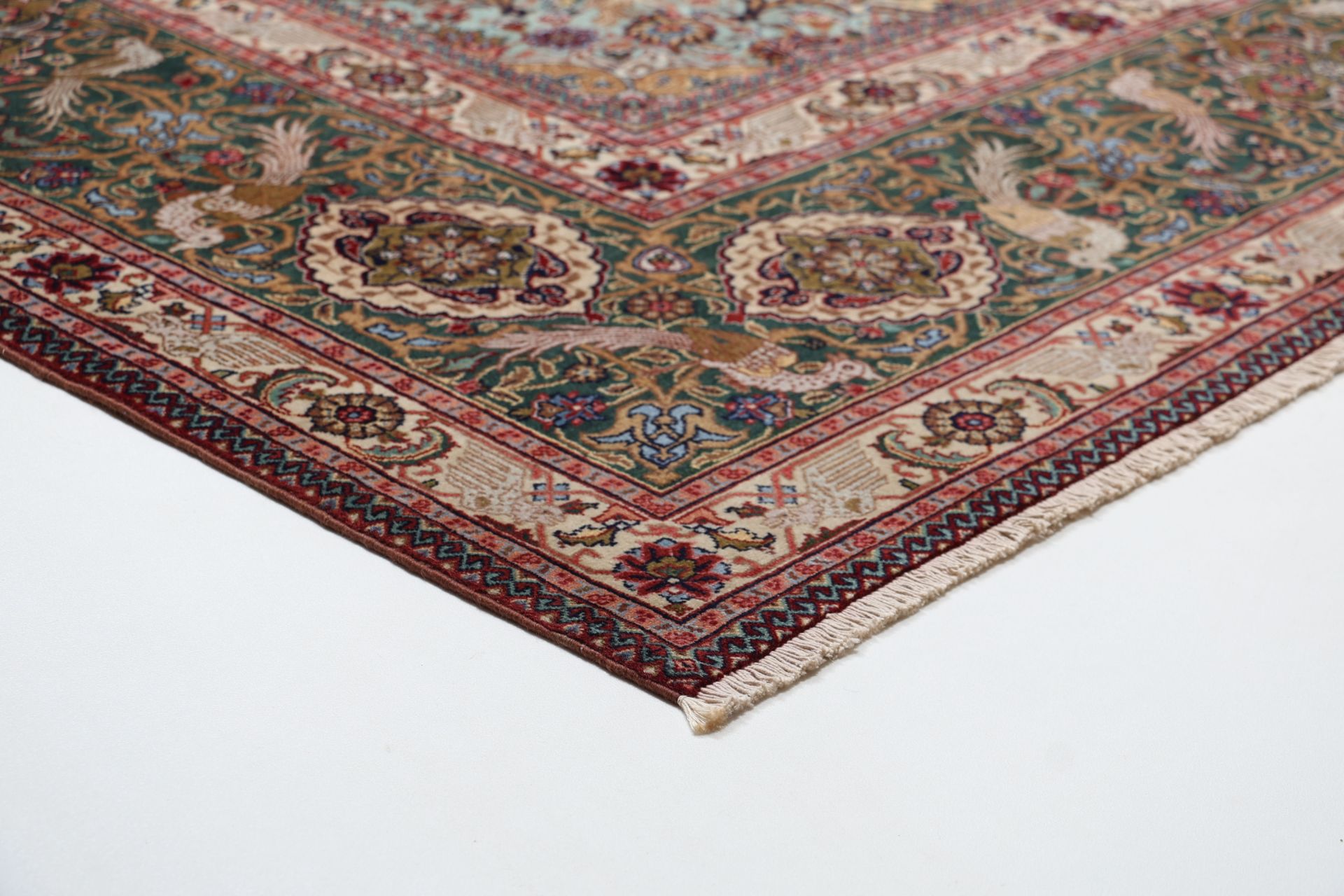 Täbriz Perserteppich aus Iran, 292 × 415 cm