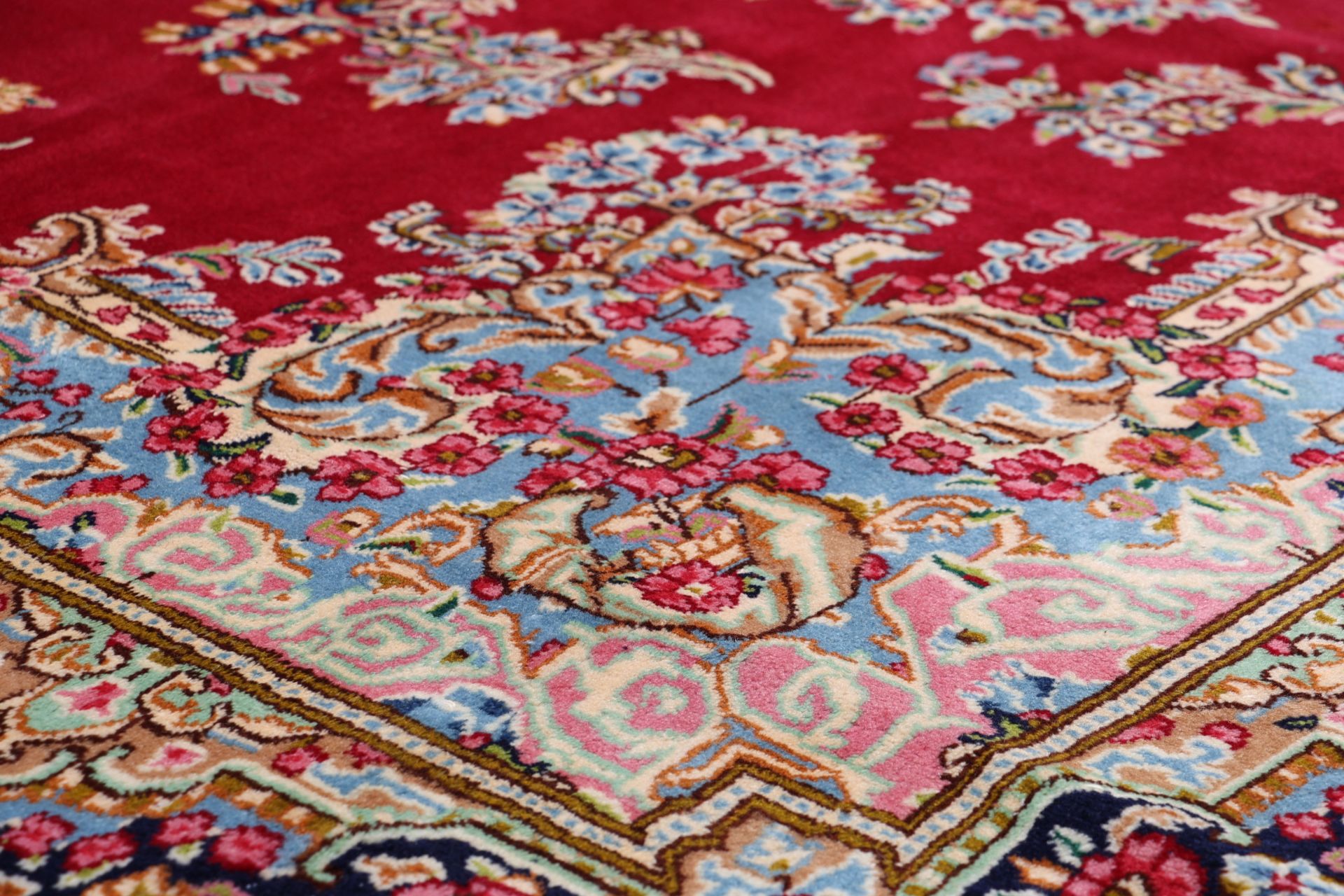 Kerman Perserteppich aus Iran, 299 × 409 cm