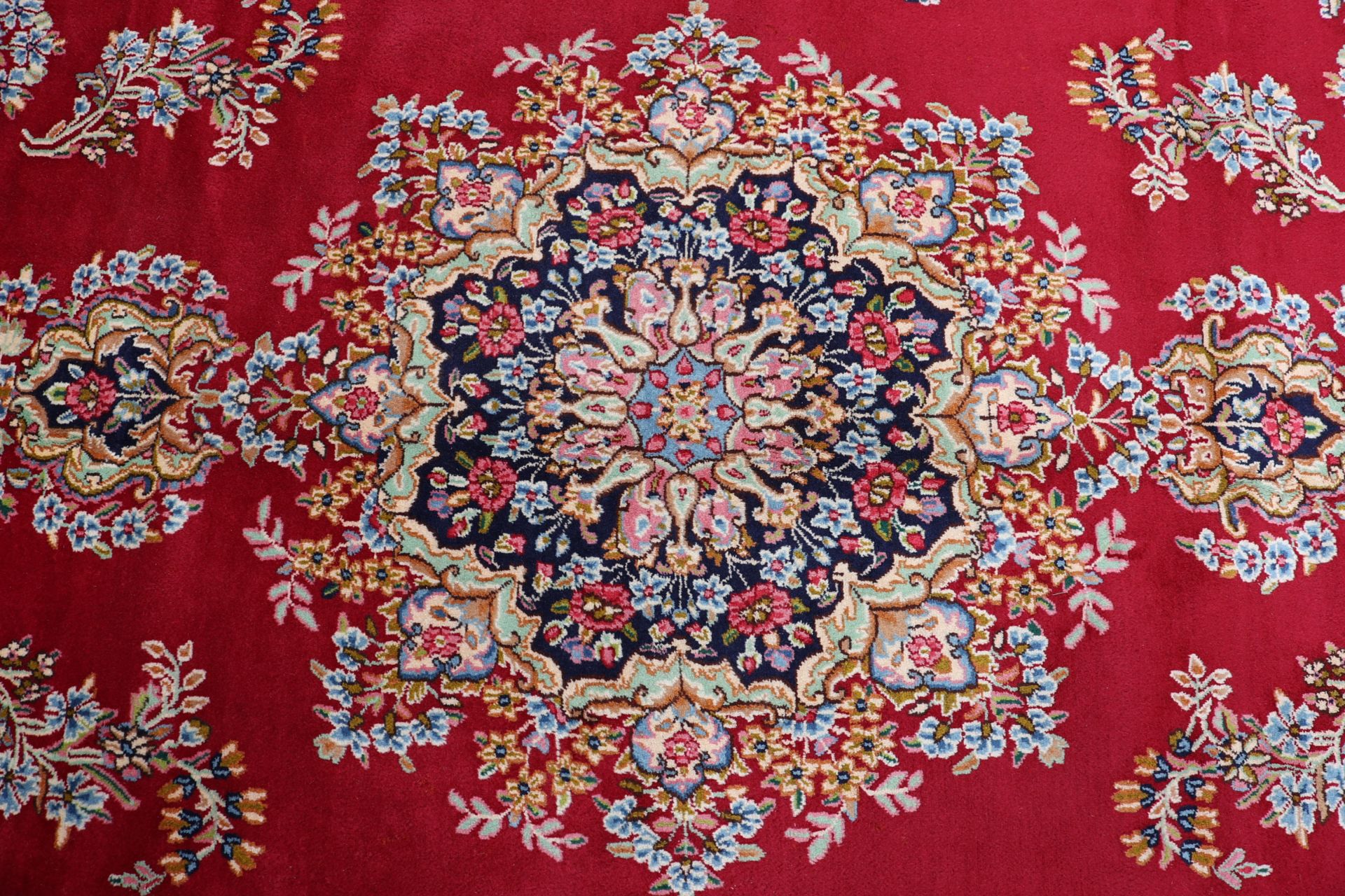 Kerman Perserteppich aus Iran, 299 × 409 cm