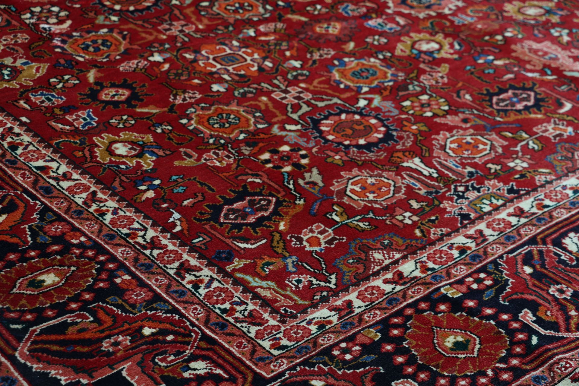 Handgeknüpfter Isfahan Perserteppich 305 × 405 cm