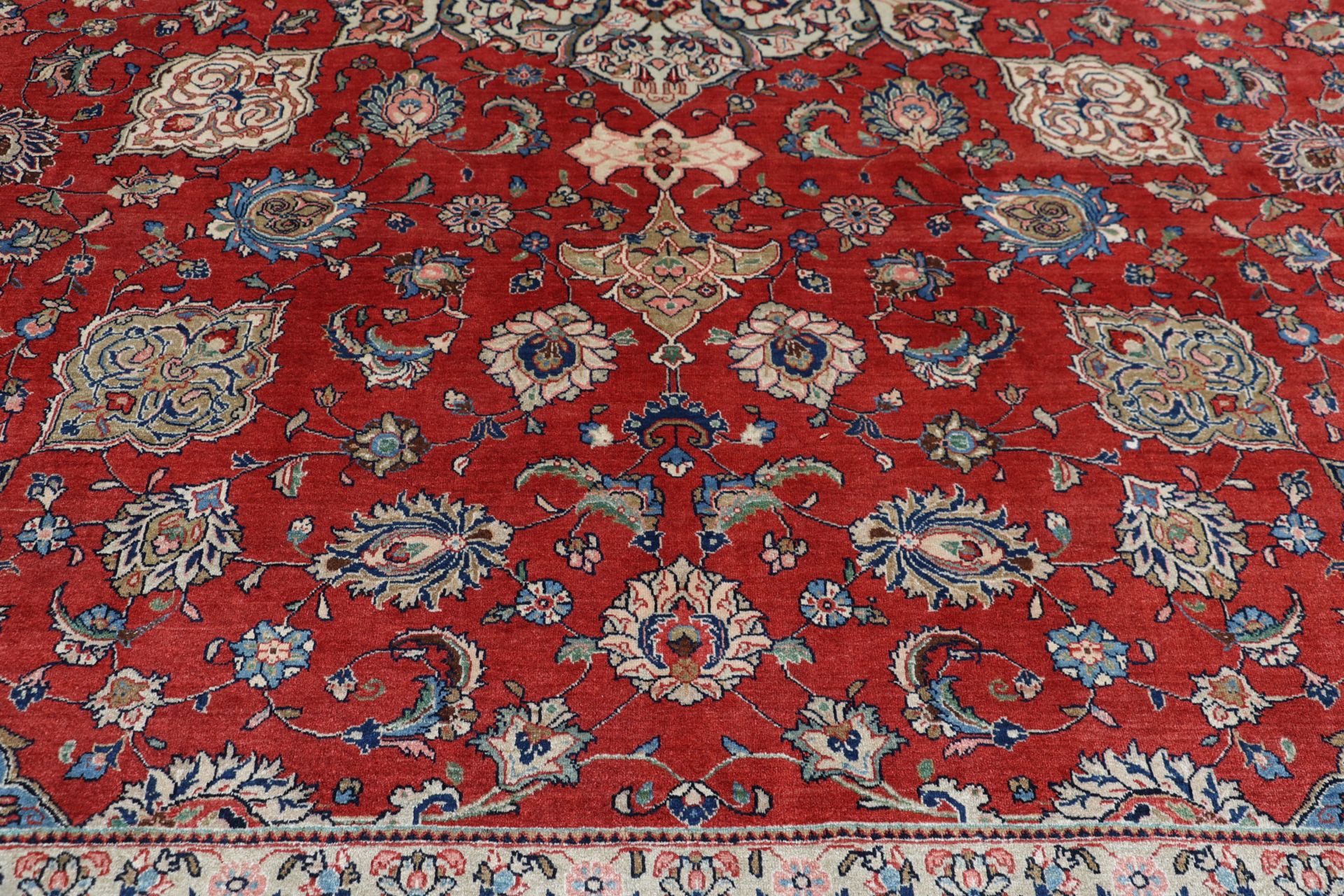 Handgeknüpfter Sarough Perserteppich, 294 × 394 cm, Wolle