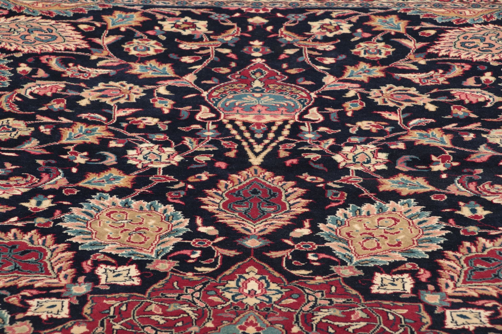 Sarough Perserteppich aus Iran, 275 × 395 cm