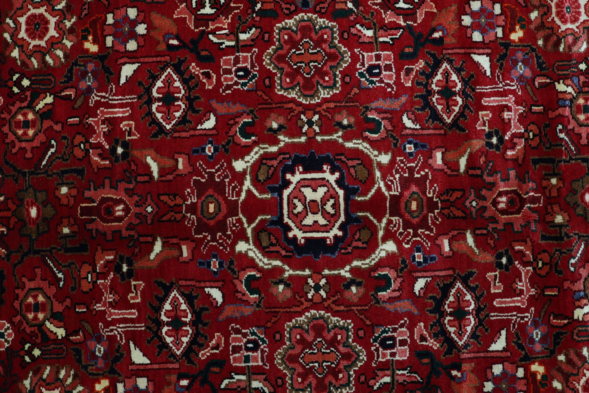 Isfahan Perserteppich 310 × 410 cm aus Wolle, handgeknüpft