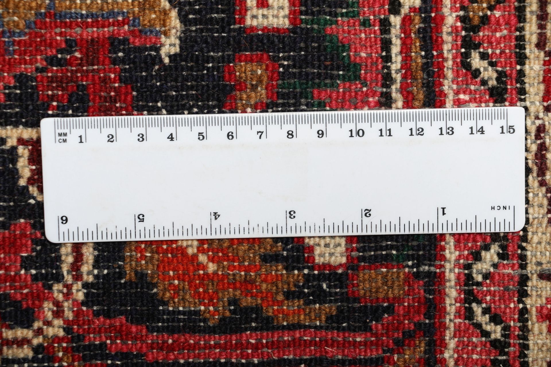 Isfahan Perserteppich 310 × 410 cm aus Wolle, handgeknüpft