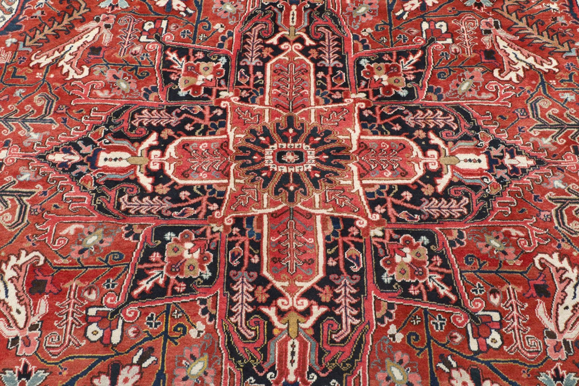Heriz Perserteppich aus Iran, 304 × 400 cm