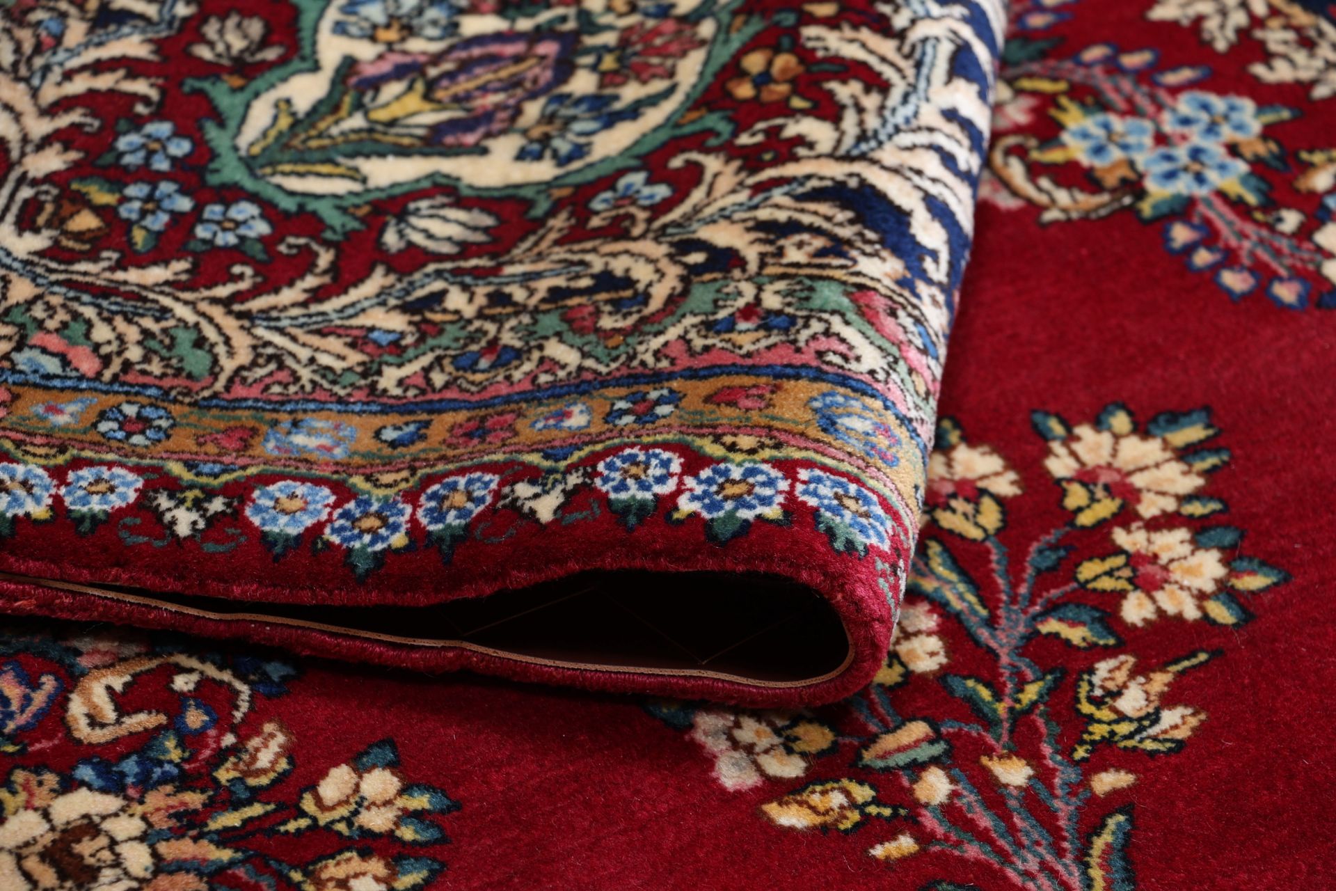 Kerman Perserteppich aus Iran, 275 × 375 cm