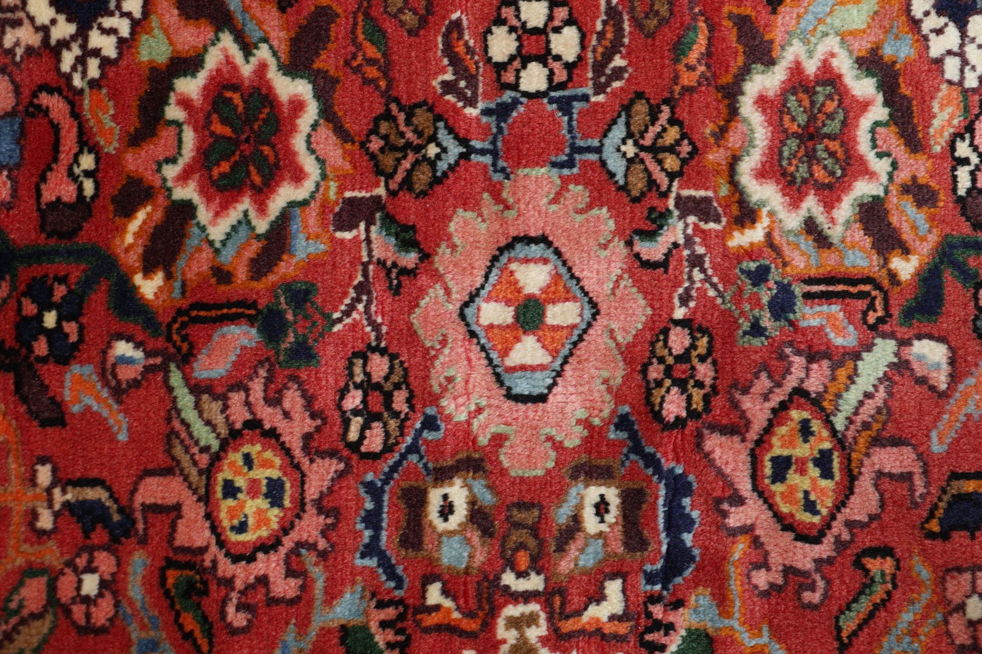 Isfahan Perserteppich 318 × 406 cm aus Wolle, handgeknüpft