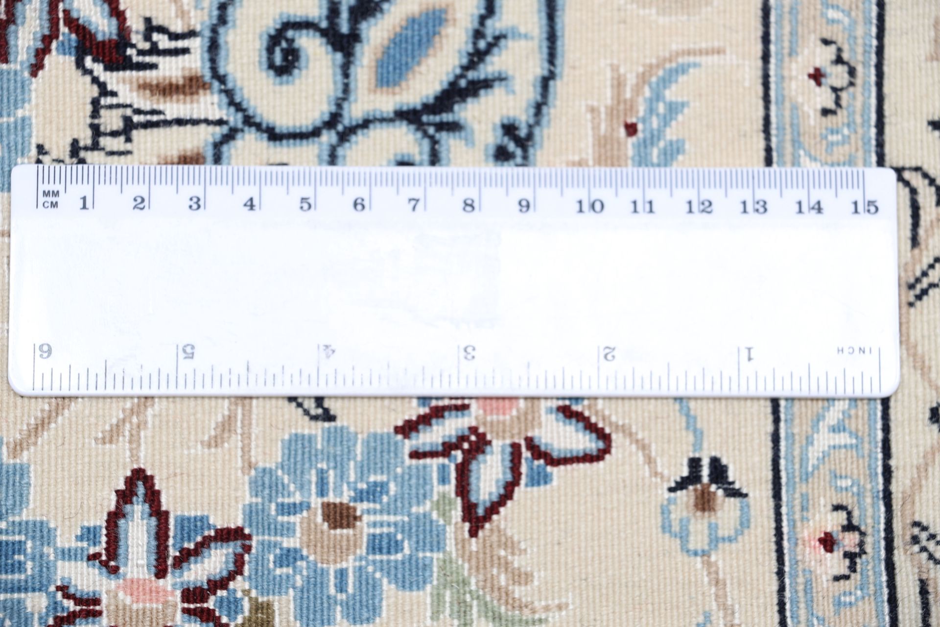 Handgeknüpfter Nain Perserteppich, 298 × 390 cm, Wolle & Seide