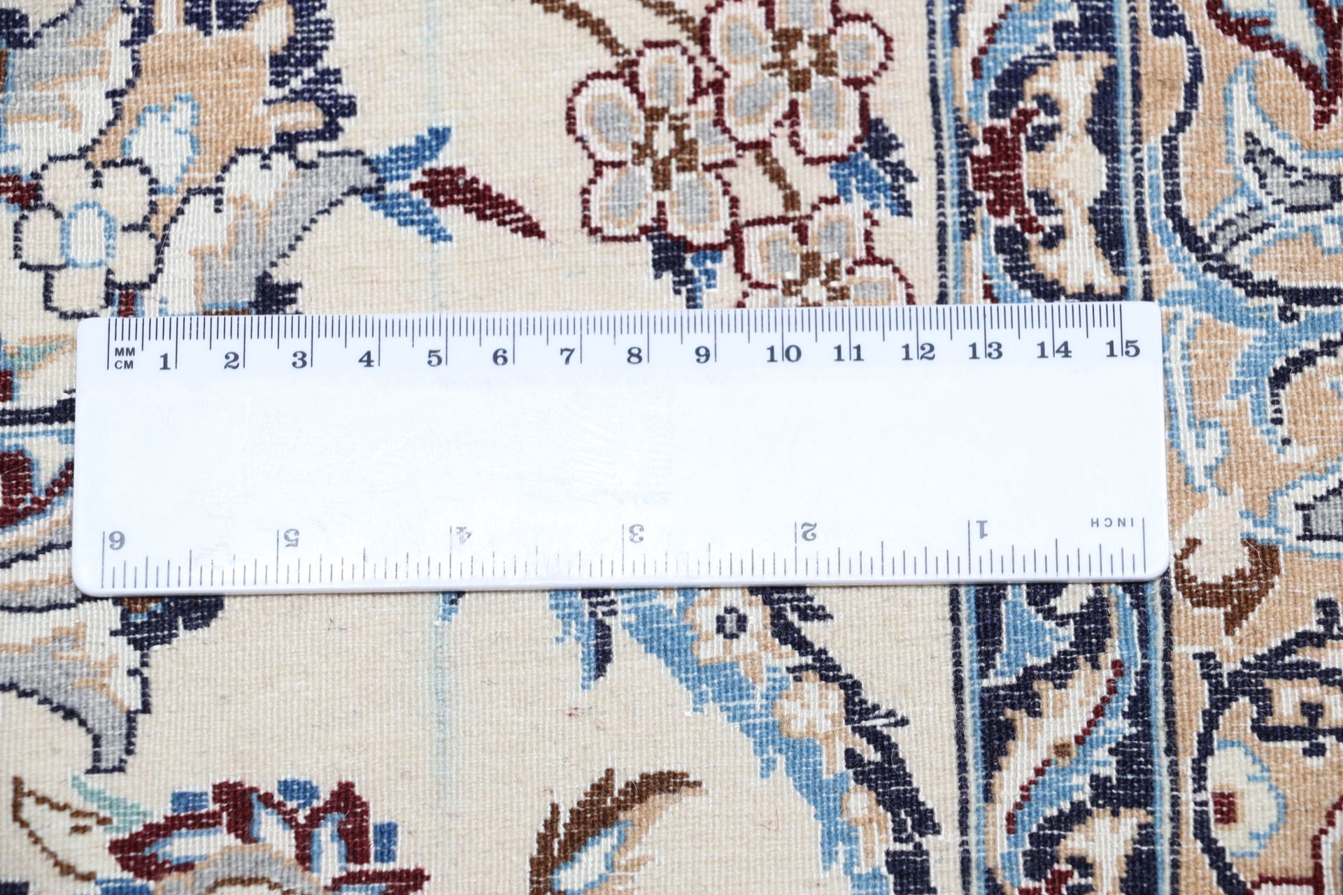 Handgeknüpfter Nain Perserteppich 312 × 425 cm