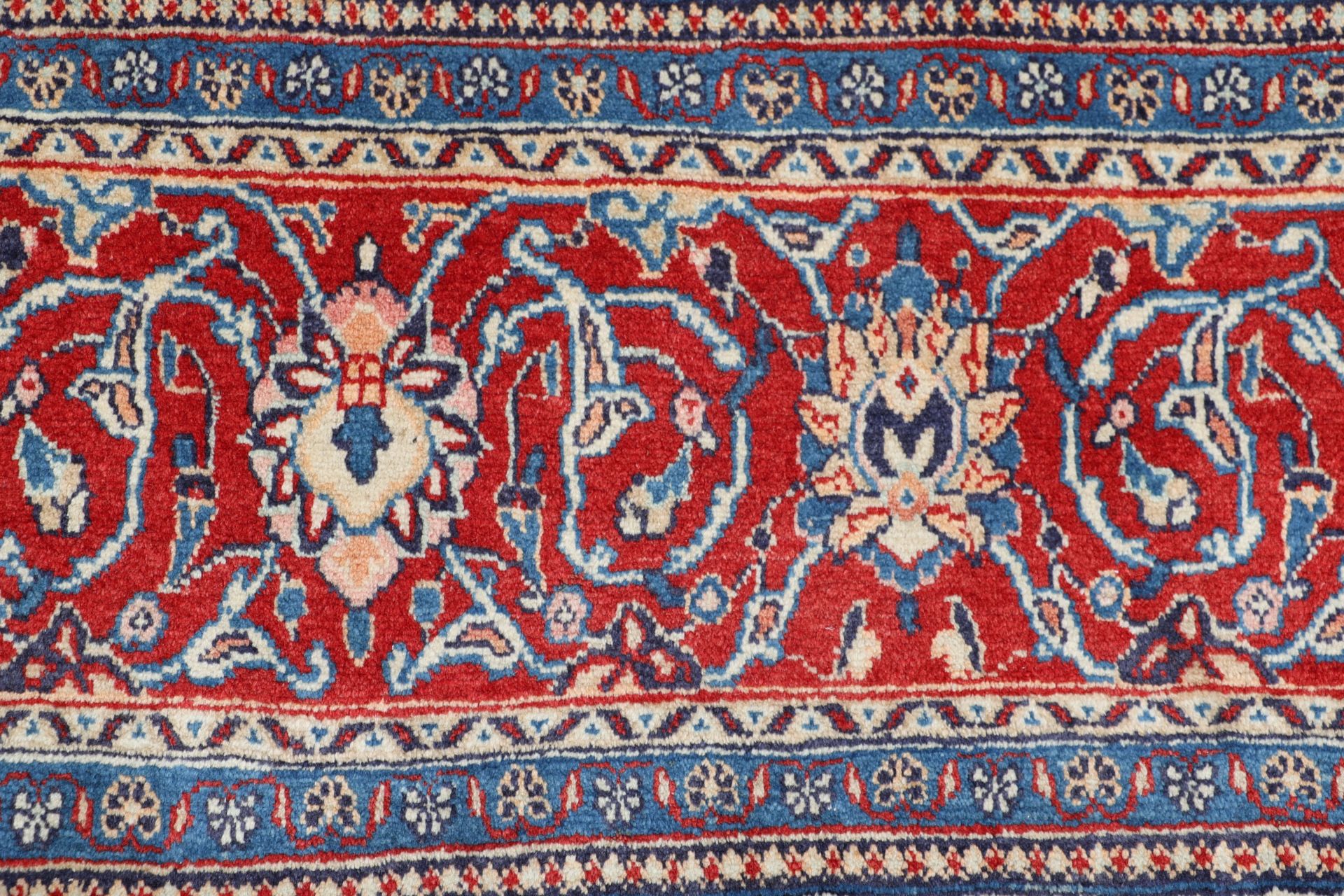 Sarough Perserteppich 275 × 380 cm aus Wolle, handgeknüpft