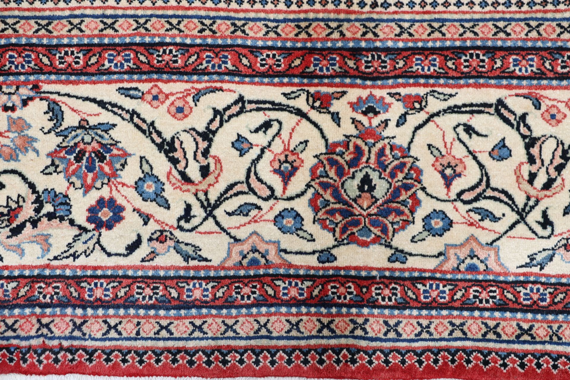 Handgeknüpfter Sarough Perserteppich 307 × 387 cm