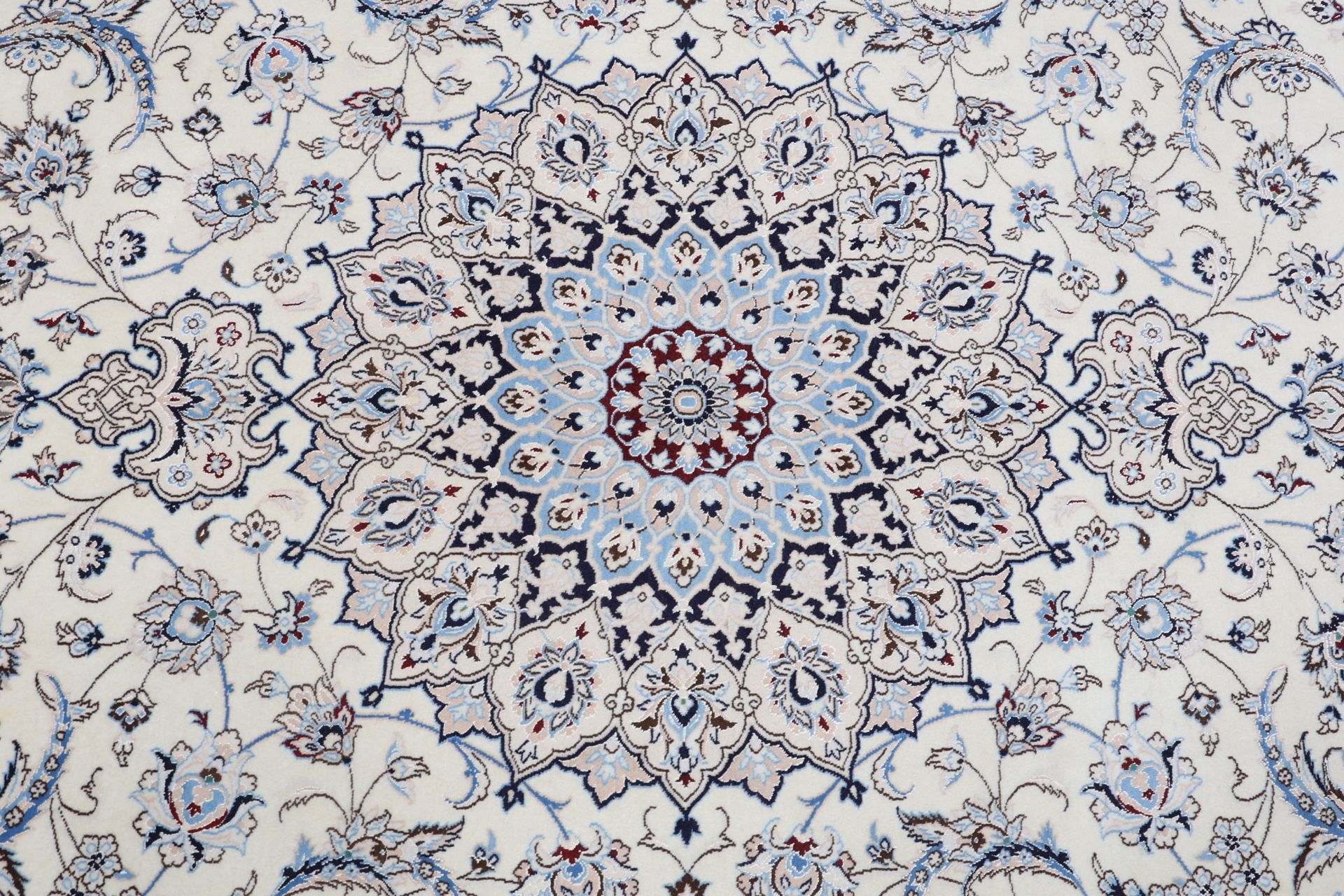 perserteppich-nain-315-x-398-cm-schurwolle-seide-handgeknupft-6 Handgeknüpfter Nain Perserteppich 315 × 398 cm