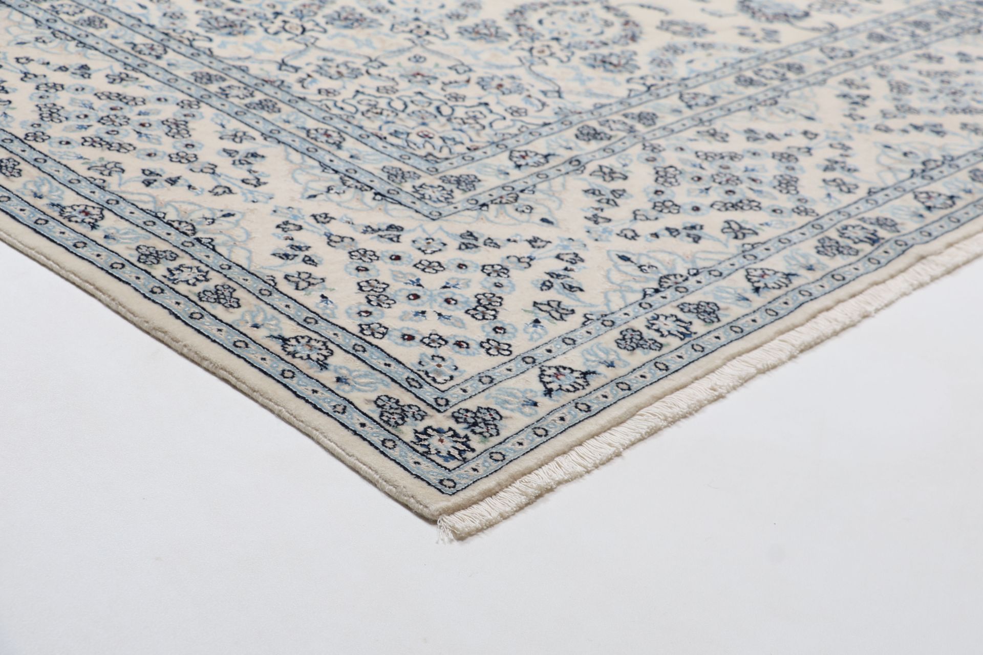 Handgeknüpfter Nain Perserteppich, 292 × 400 cm, Wolle & Seide