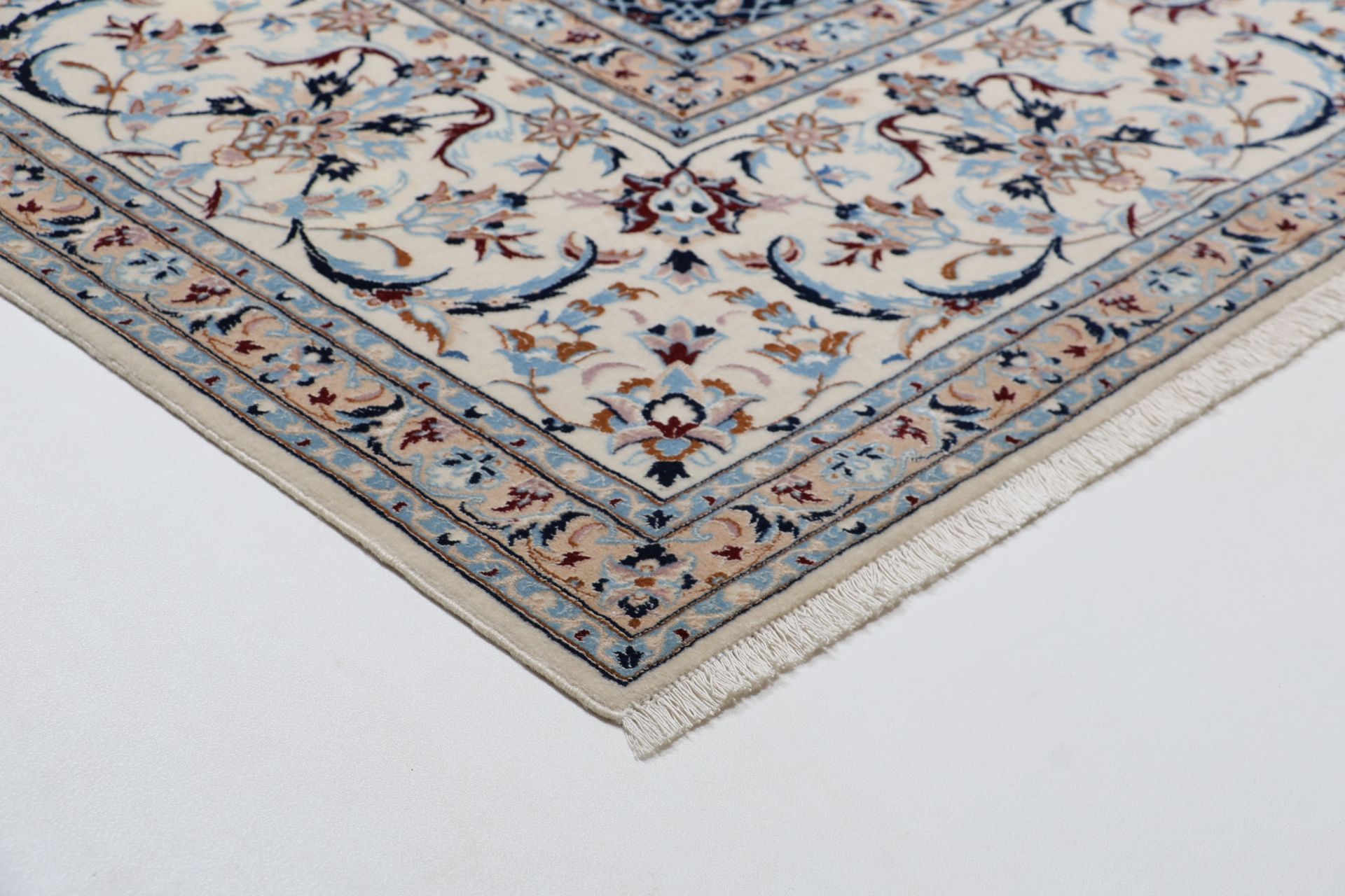 perserteppich-nain-310-x-412-cm-schurwolle-seide-handgeknupft-4 Nain Perserteppich 310 × 412 cm aus Wolle & Seide, handgeknüpft