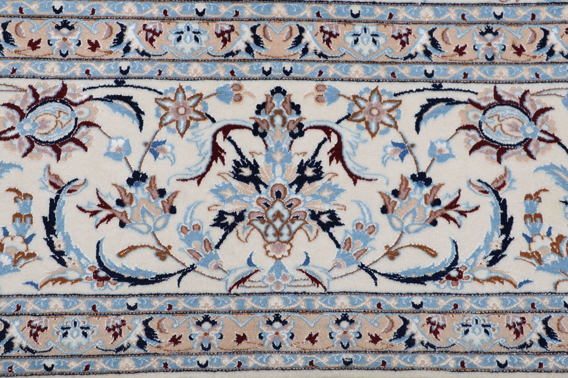 perserteppich-nain-310-x-412-cm-schurwolle-seide-handgeknupft-5 Nain Perserteppich 310 × 412 cm aus Wolle & Seide, handgeknüpft