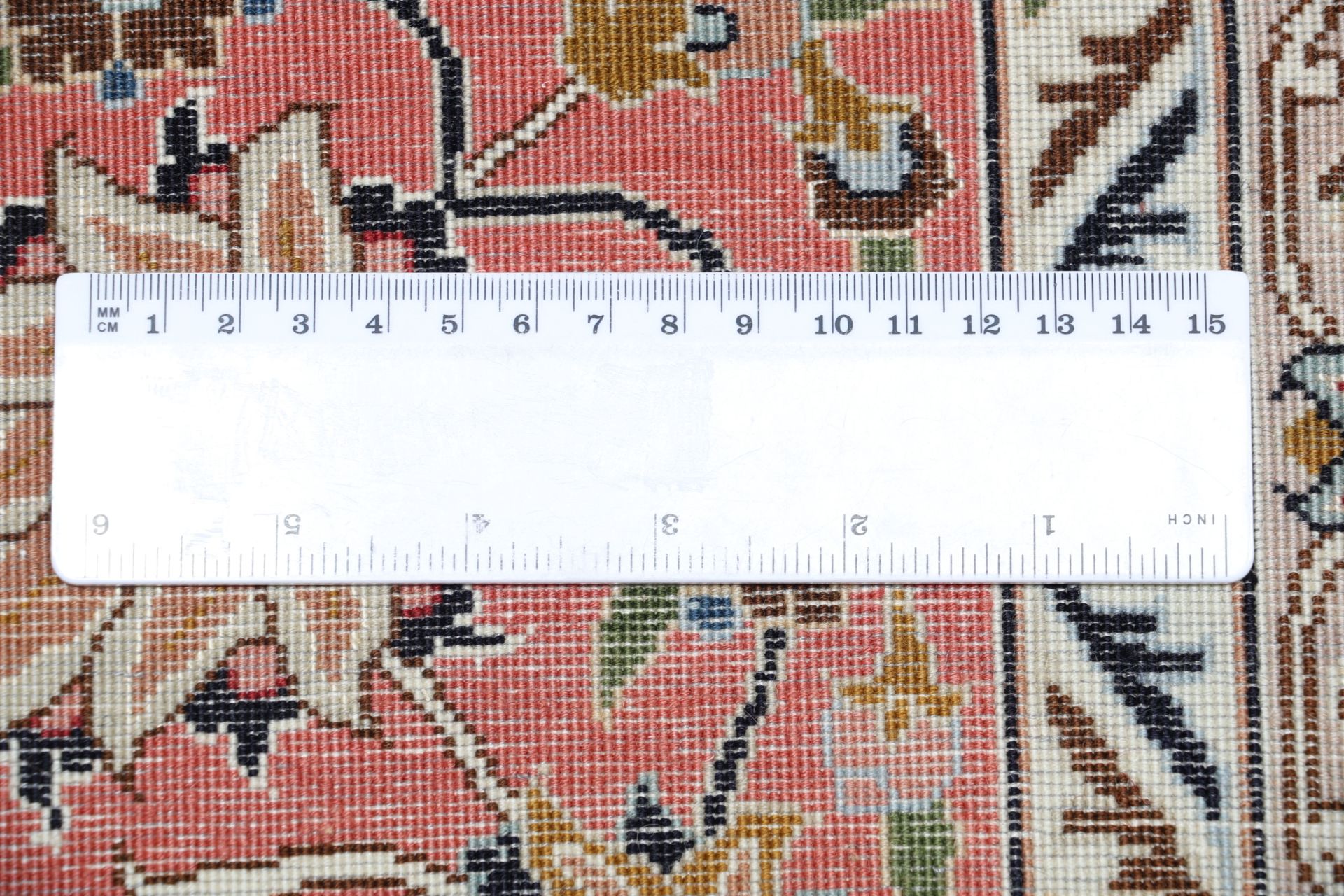 perserteppich-tabriz-300-x-380-cm-schurwolle-seide-handgeknupft-8 Täbriz Perserteppich 300 × 380 cm aus Wolle & Seide, handgeknüpft