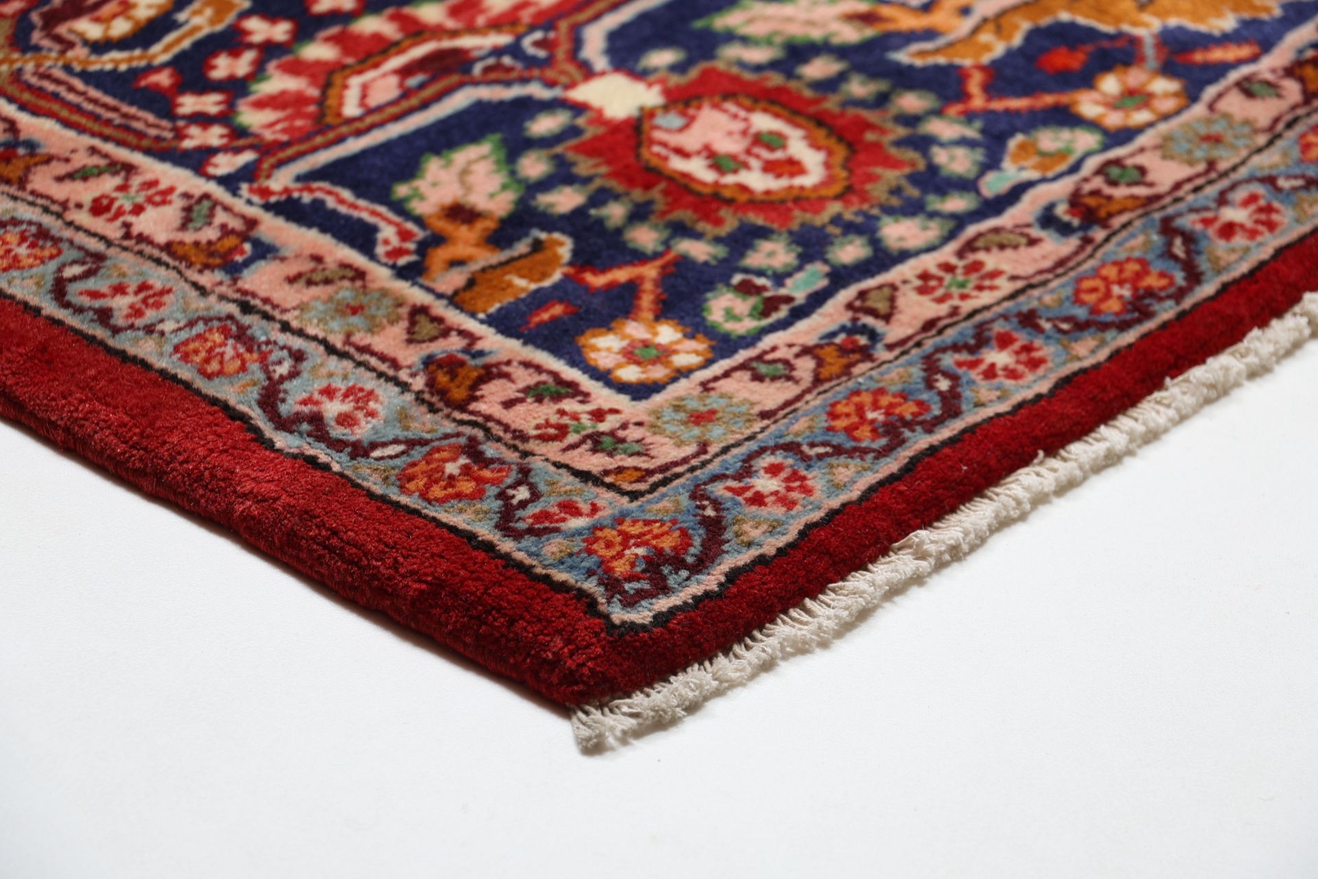 Isfahan Perserteppich 323 × 420 cm aus Wolle, handgeknüpft