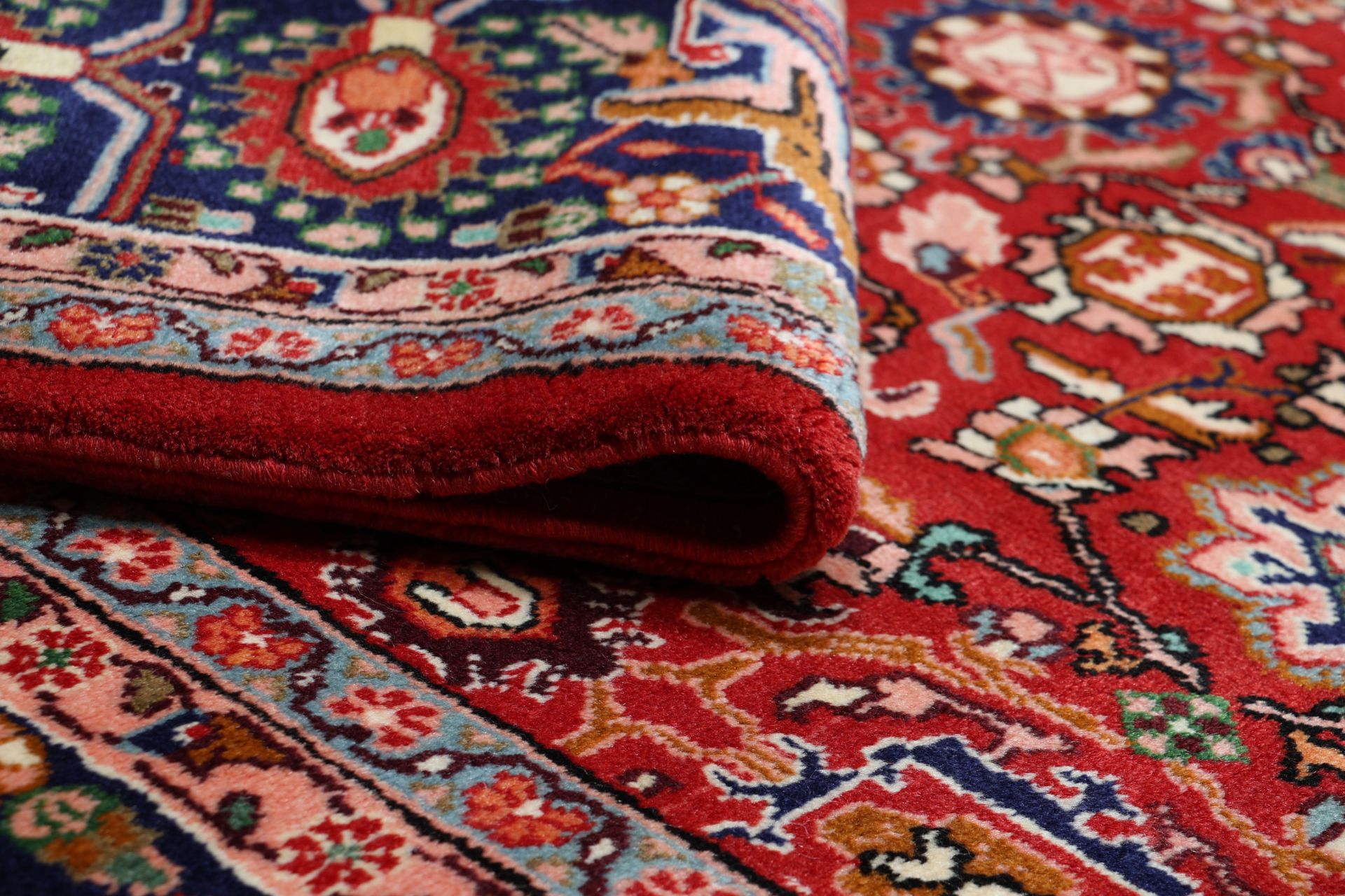 Isfahan Perserteppich 323 × 420 cm aus Wolle, handgeknüpft
