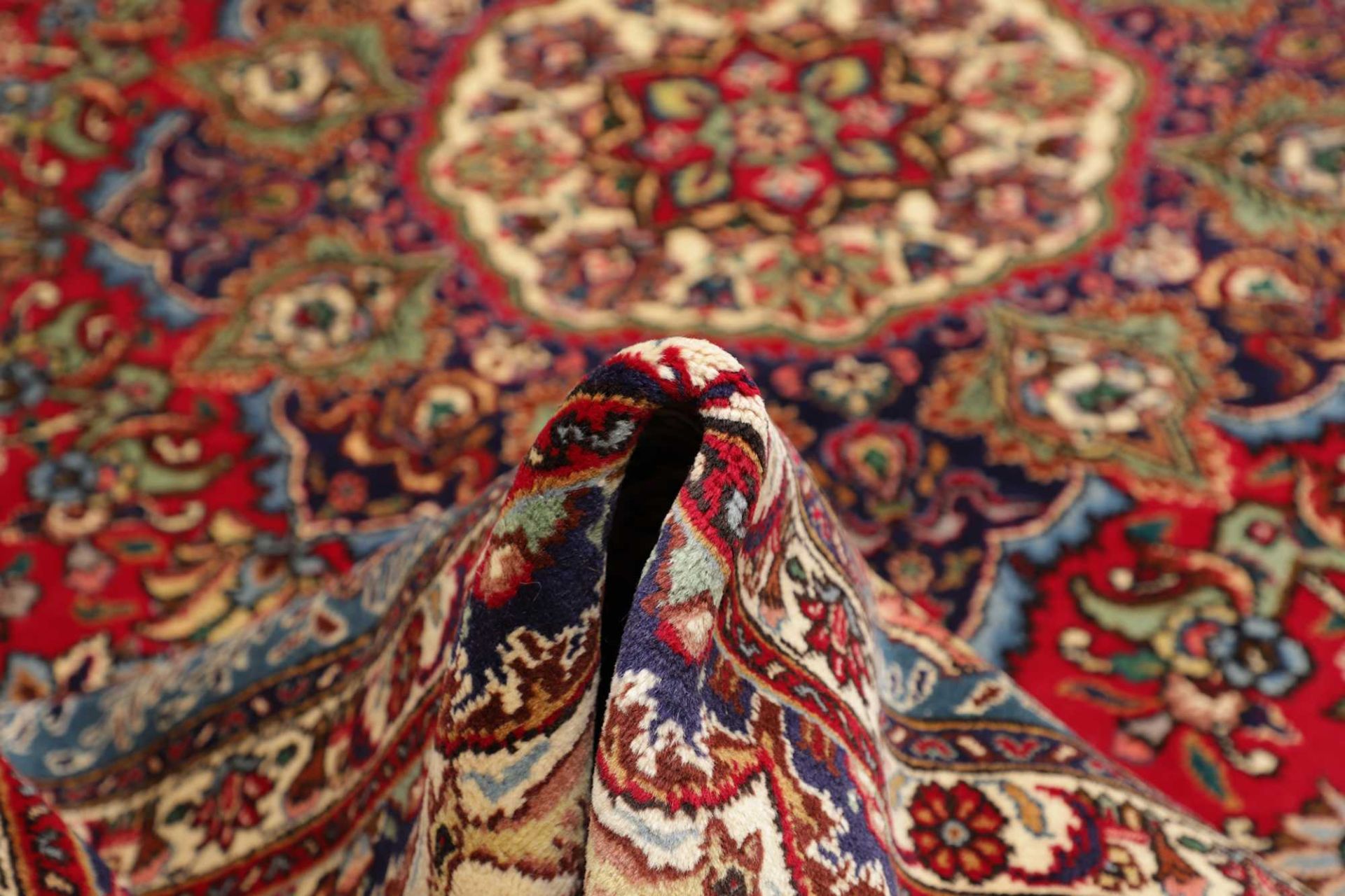 Täbriz Perserteppich aus Iran, 303 × 397 cm