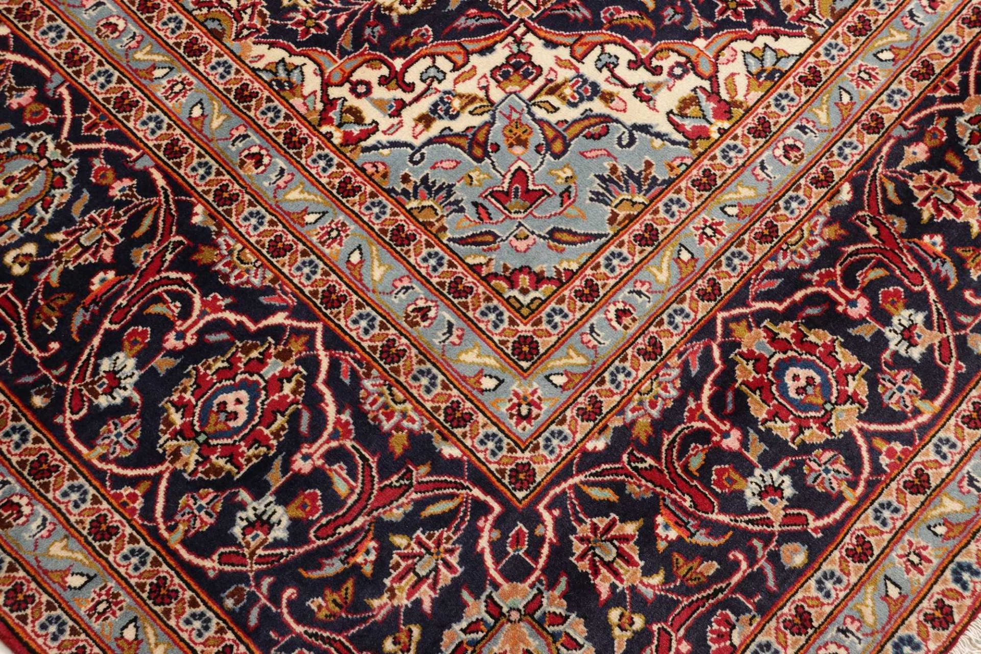 Handgeknüpfter Kashan Perserteppich 301 × 394 cm