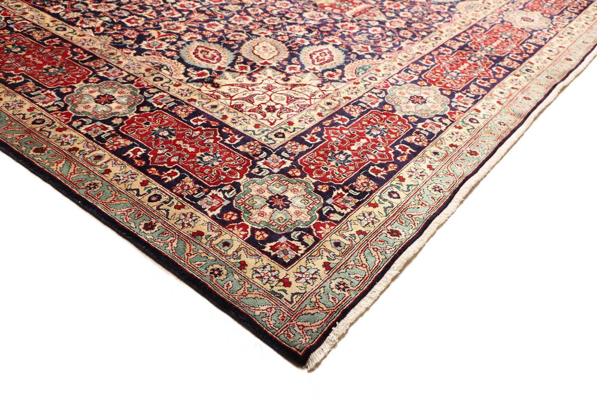 Täbriz Perserteppich 304 × 399 cm aus Wolle, handgeknüpft