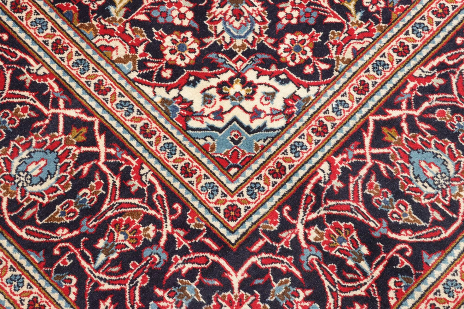 Kashan Perserteppich aus Iran, 297 × 397 cm