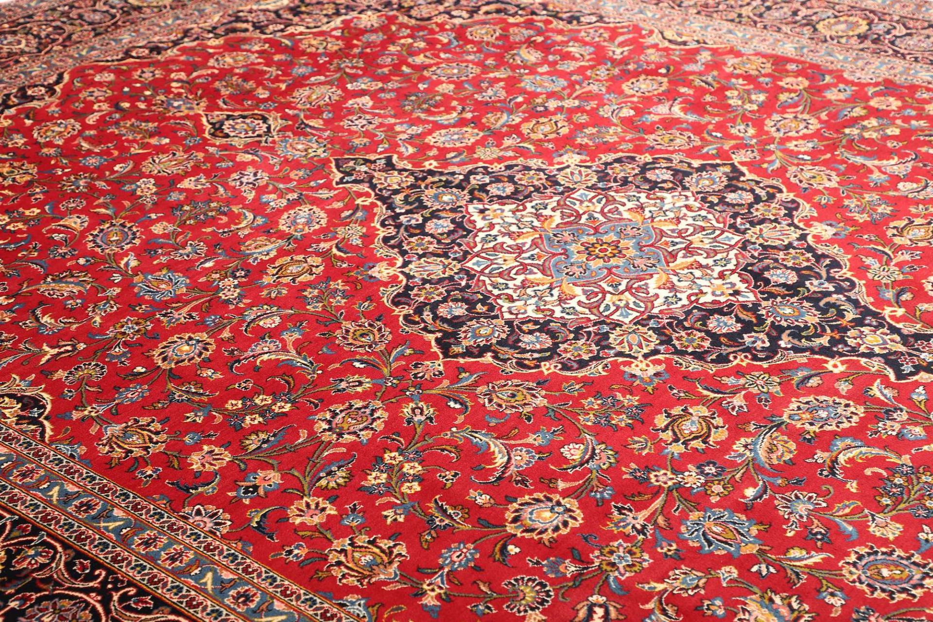 Kashan Perserteppich aus Iran, 301 × 395 cm