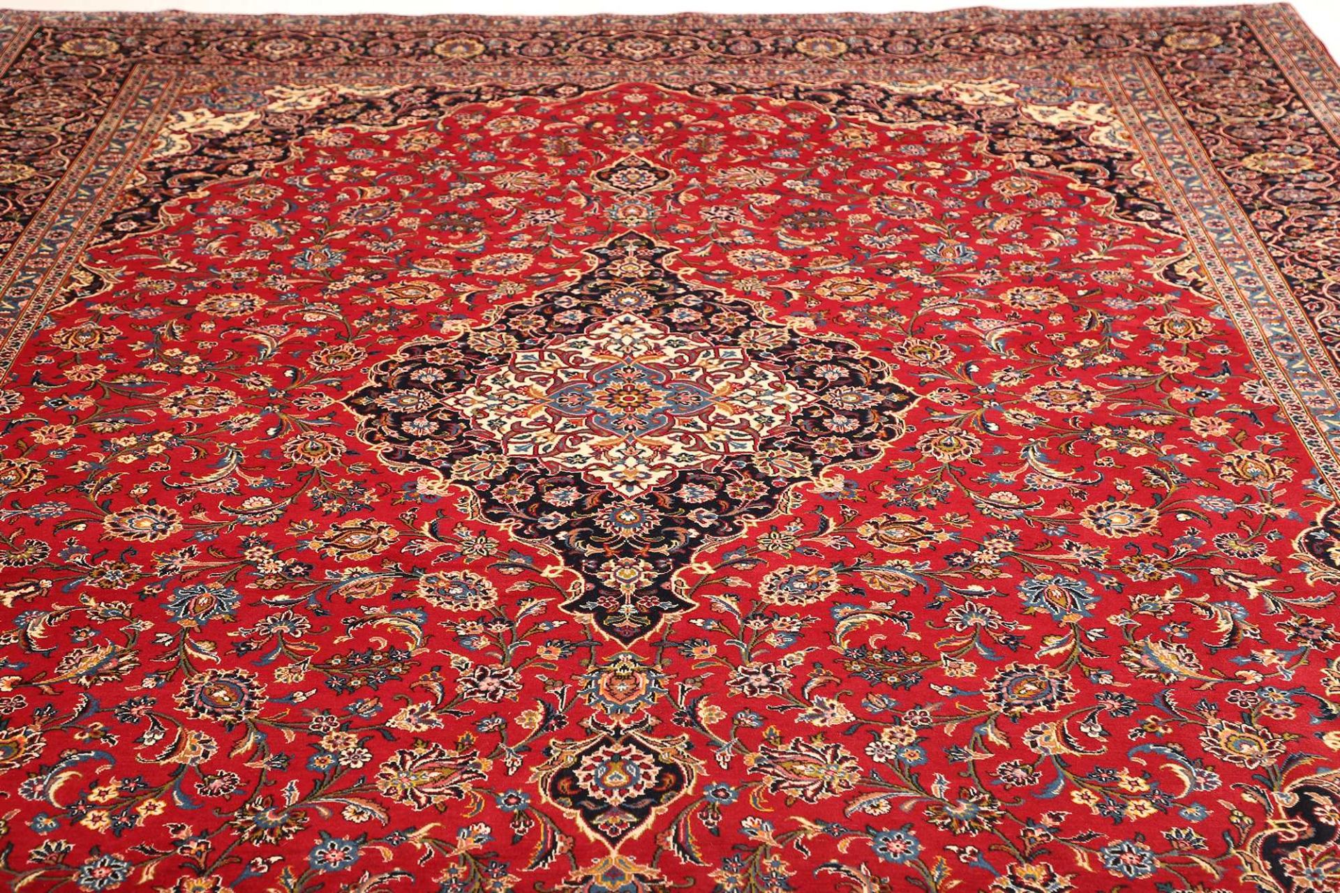 Kashan Perserteppich aus Iran, 301 × 395 cm