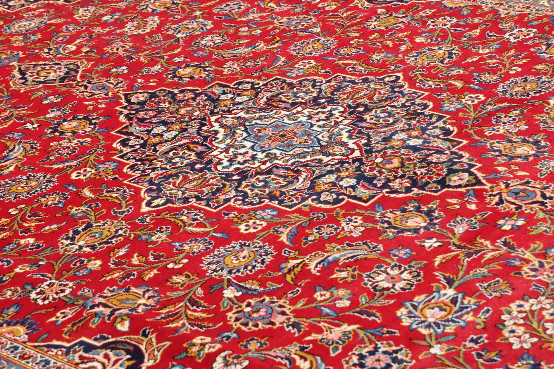 Handgeknüpfter Kashan Perserteppich 275 × 387 cm