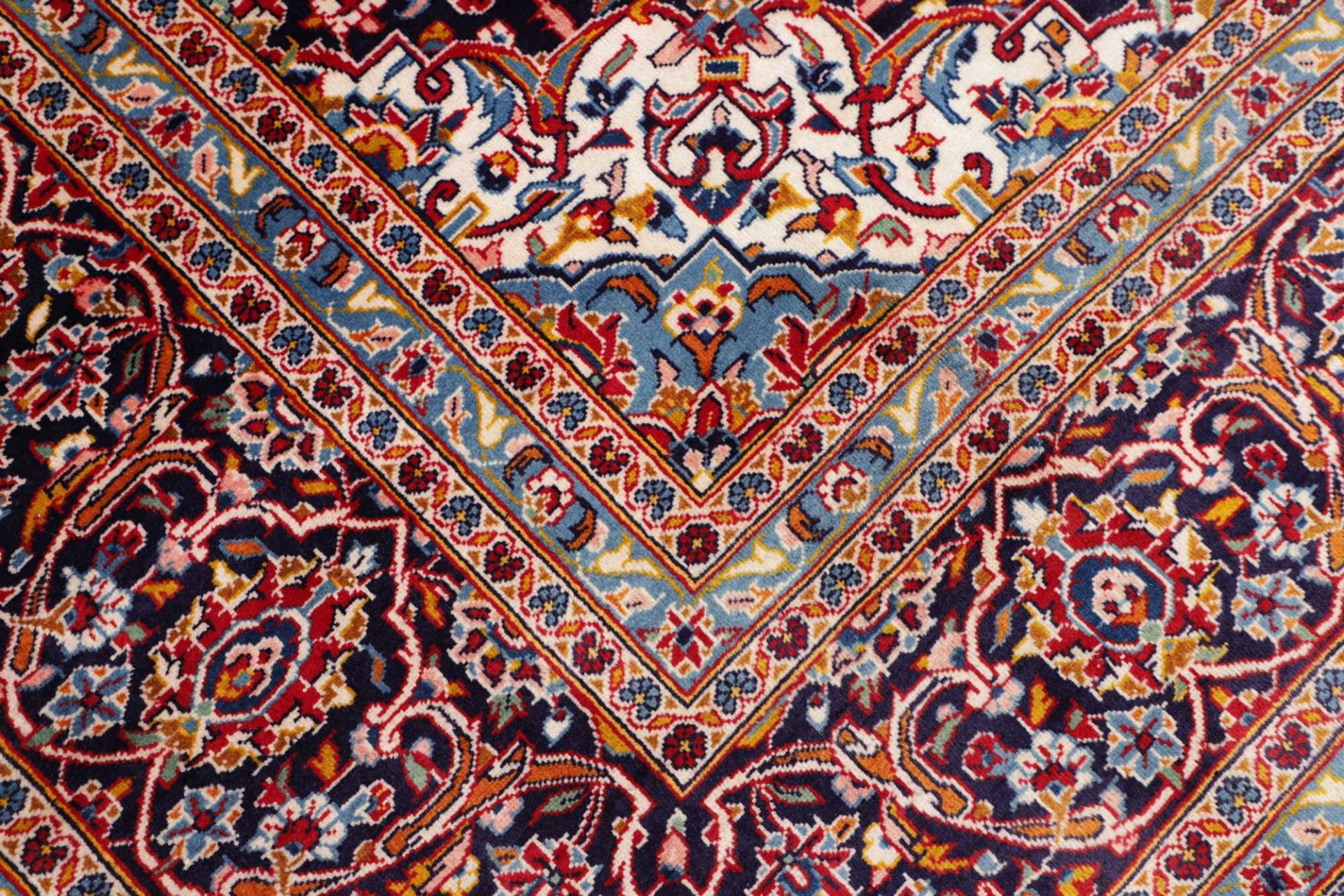 Handgeknüpfter Kashan Perserteppich 291 × 384 cm