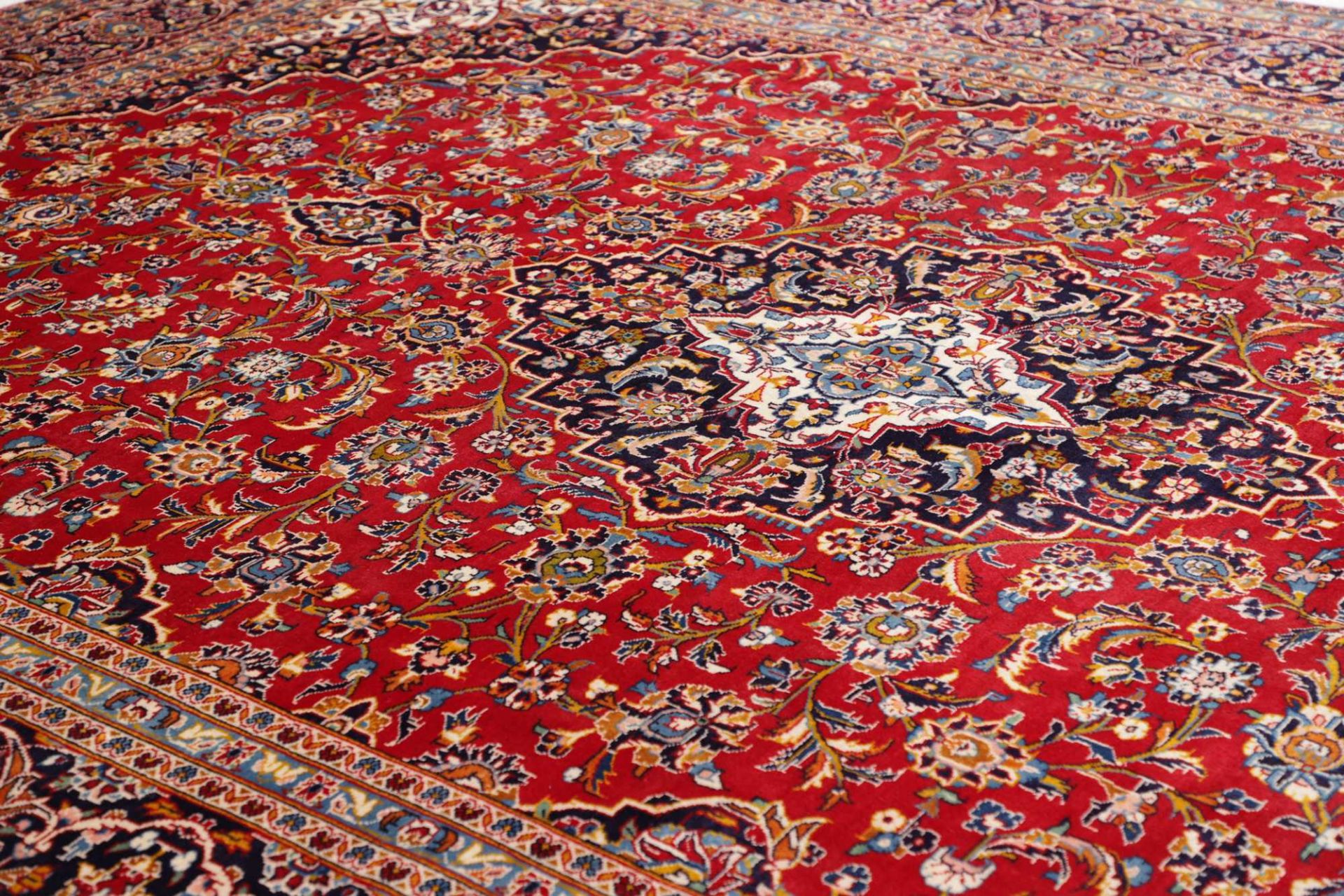 Handgeknüpfter Kashan Perserteppich 291 × 384 cm