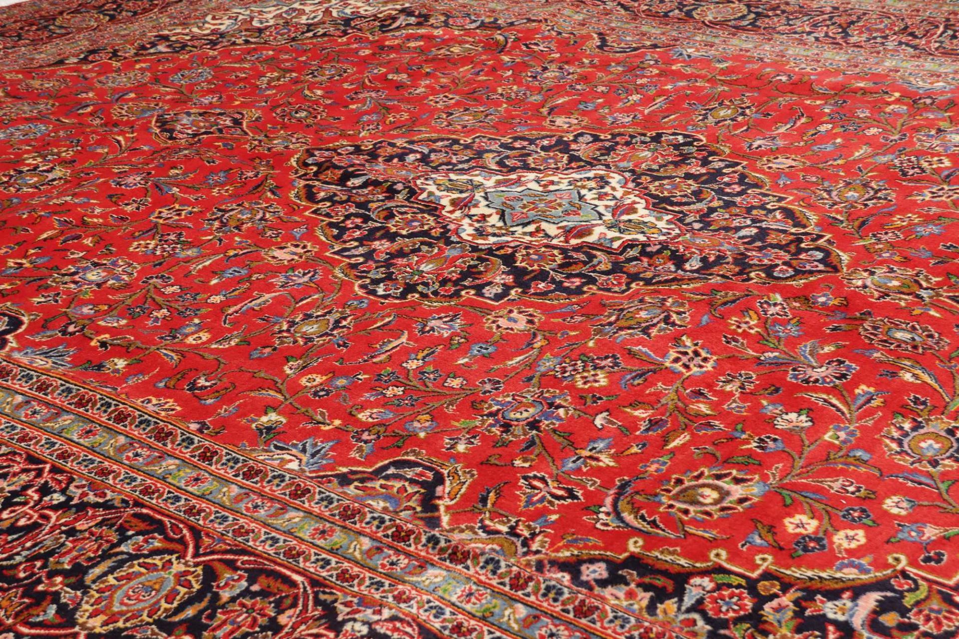 Handgeknüpfter Kashan Perserteppich 291 × 396 cm