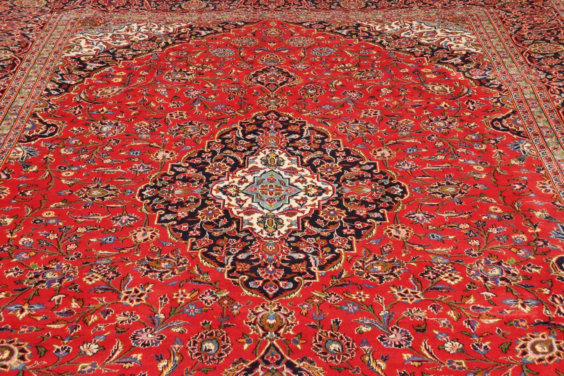Handgeknüpfter Kashan Perserteppich 291 × 396 cm