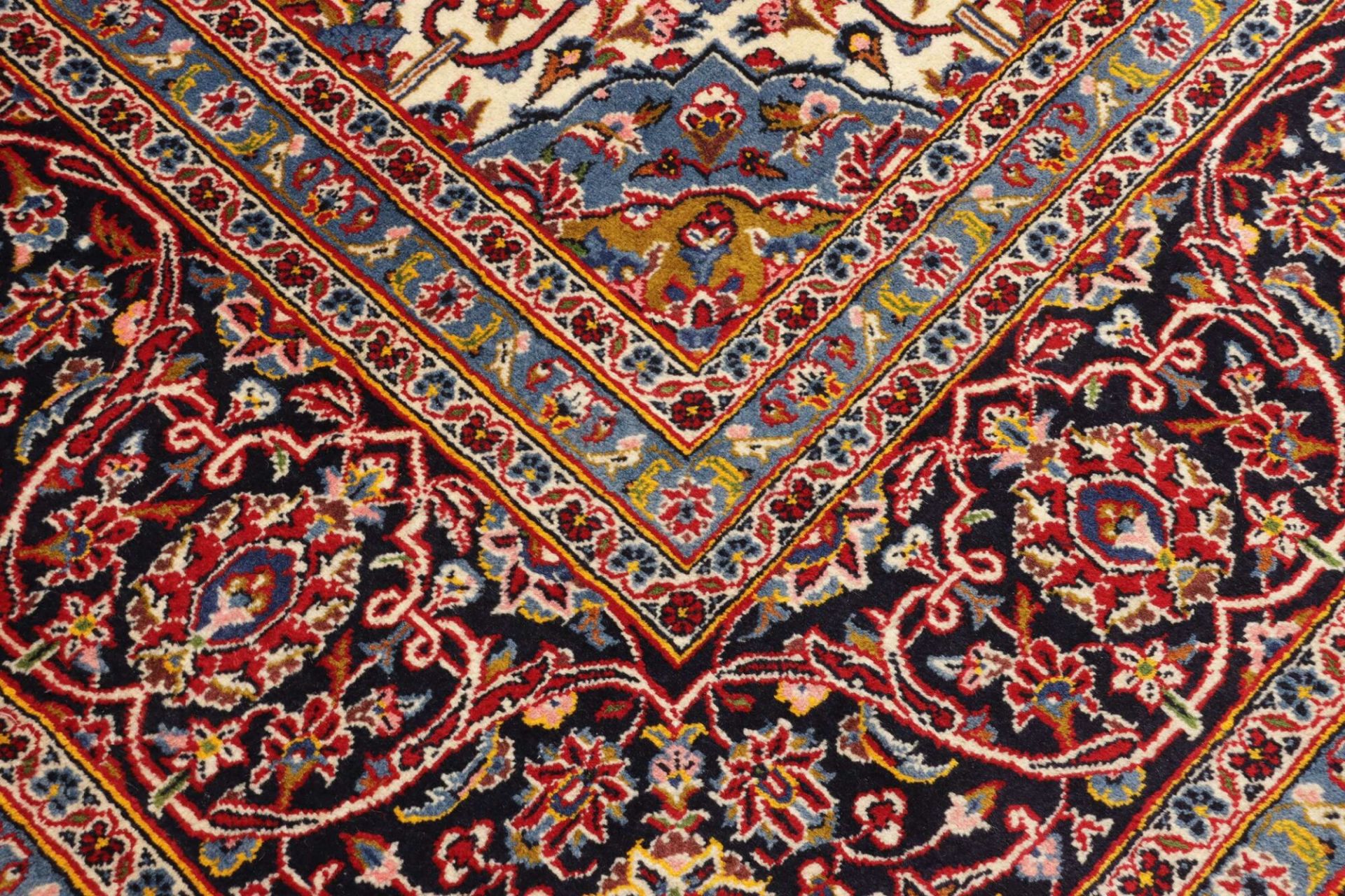 Kashan Perserteppich 301 × 403 cm aus Wolle, handgeknüpft