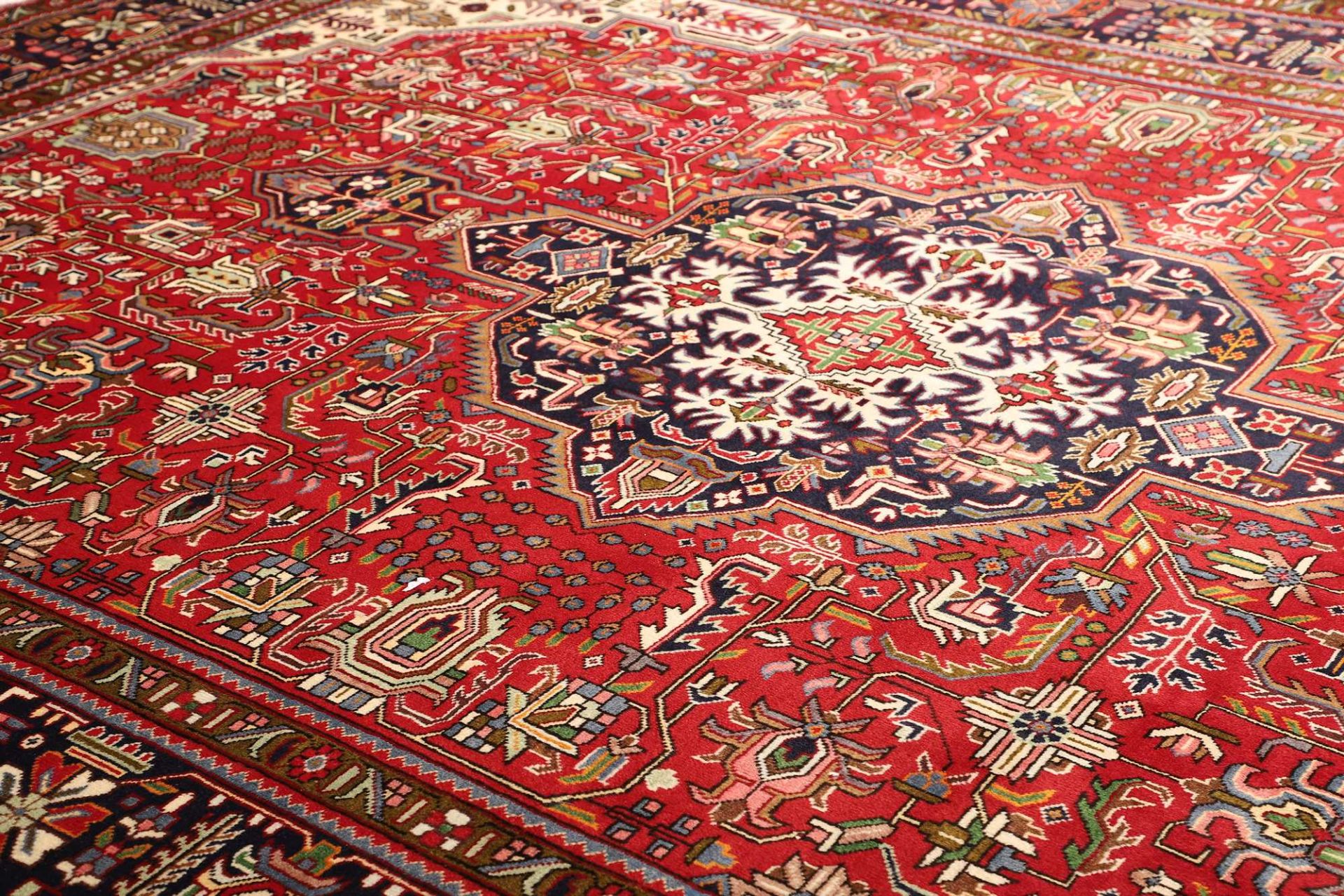 Handgeknüpfter Täbriz Perserteppich 305 × 398 cm