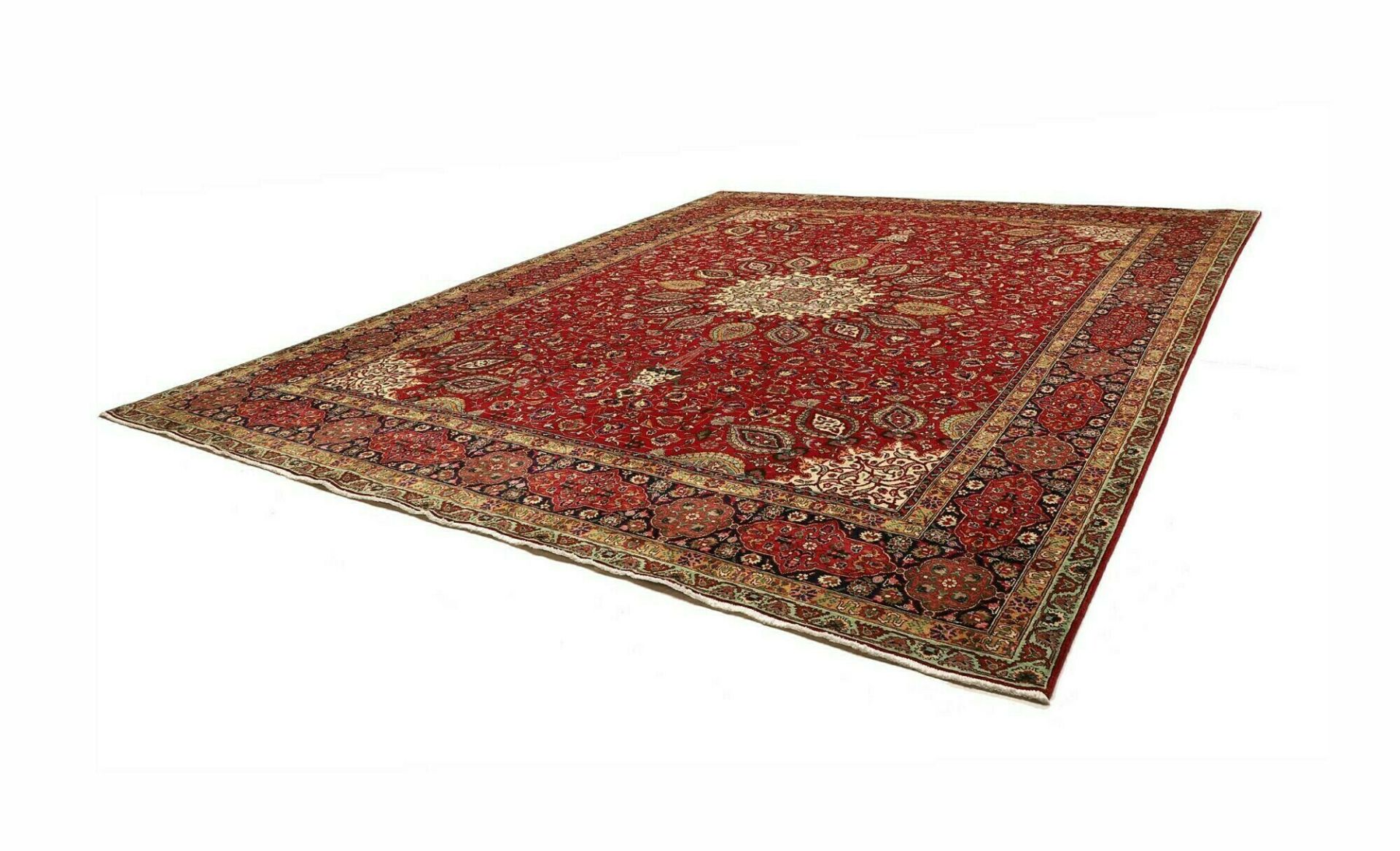 perserteppich-tabriz-303-x-389-cm-schurwolle-handgeknupft-1 Täbriz Perserteppich aus Iran, 303 × 389 cm