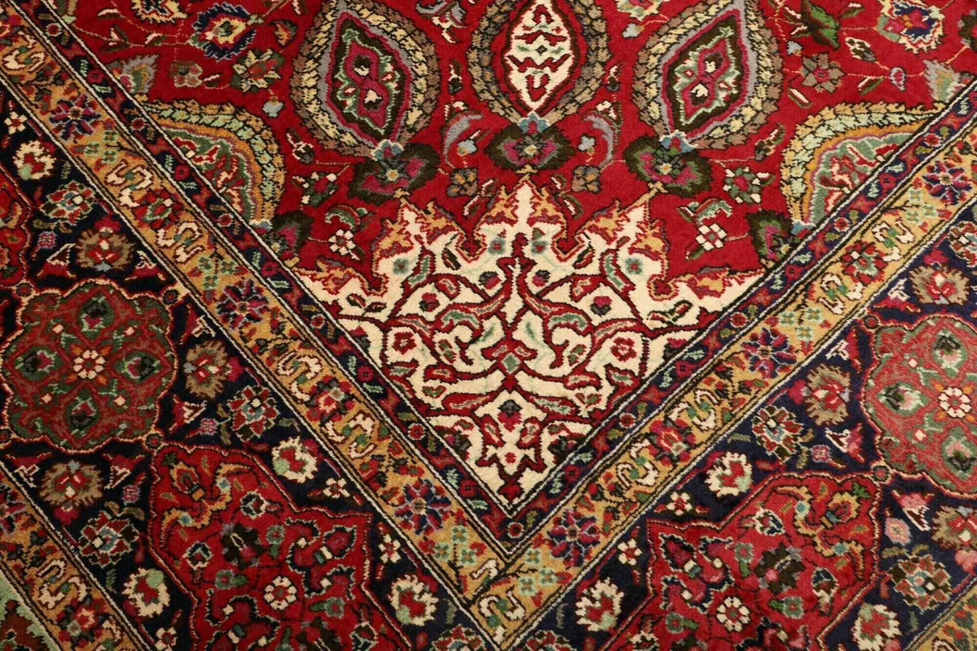 perserteppich-tabriz-303-x-389-cm-schurwolle-handgeknupft-5 Täbriz Perserteppich aus Iran, 303 × 389 cm