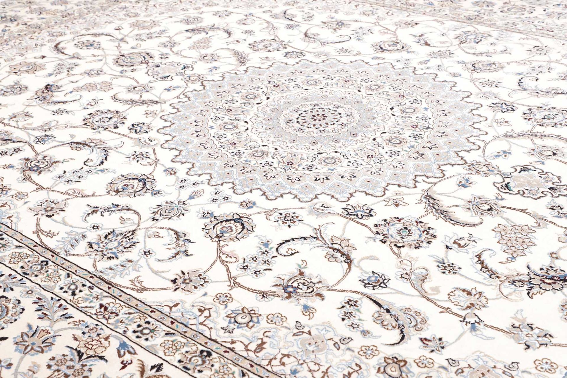 perserteppich-nain-295-x-399-cm-schurwolle-handgeknupft-exklusiv-6 Nain Perserteppich 295 × 399 cm aus Wolle, handgeknüpft