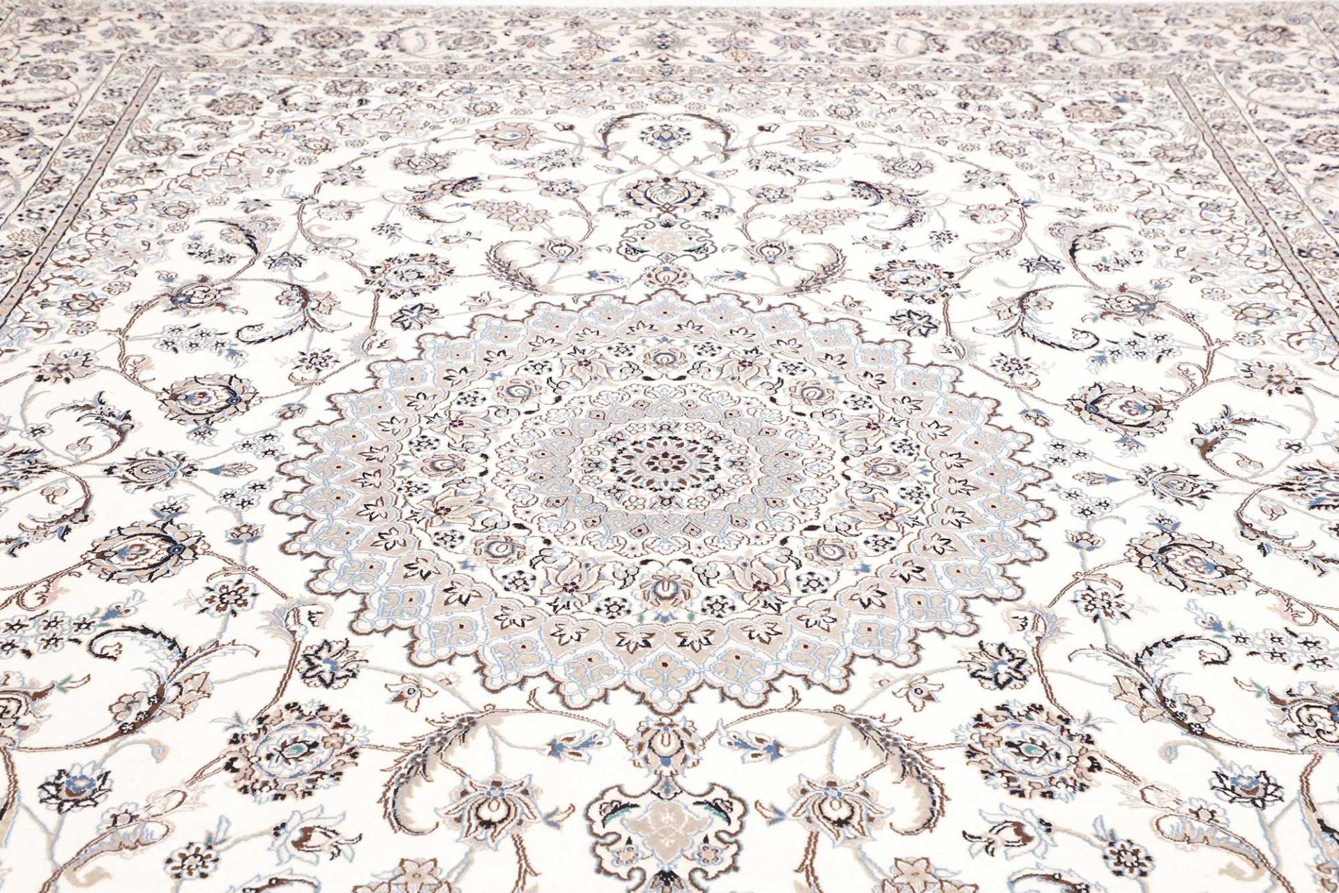 perserteppich-nain-295-x-399-cm-schurwolle-handgeknupft-exklusiv-7 Nain Perserteppich 295 × 399 cm aus Wolle, handgeknüpft