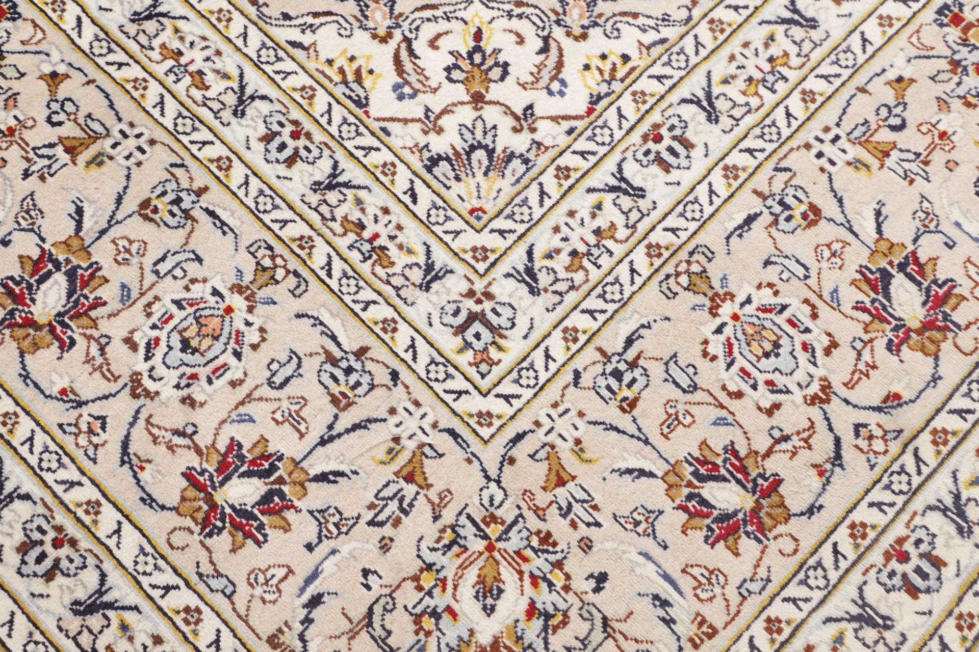 Kashan Perserteppich 291 × 402 cm aus Wolle, handgeknüpft