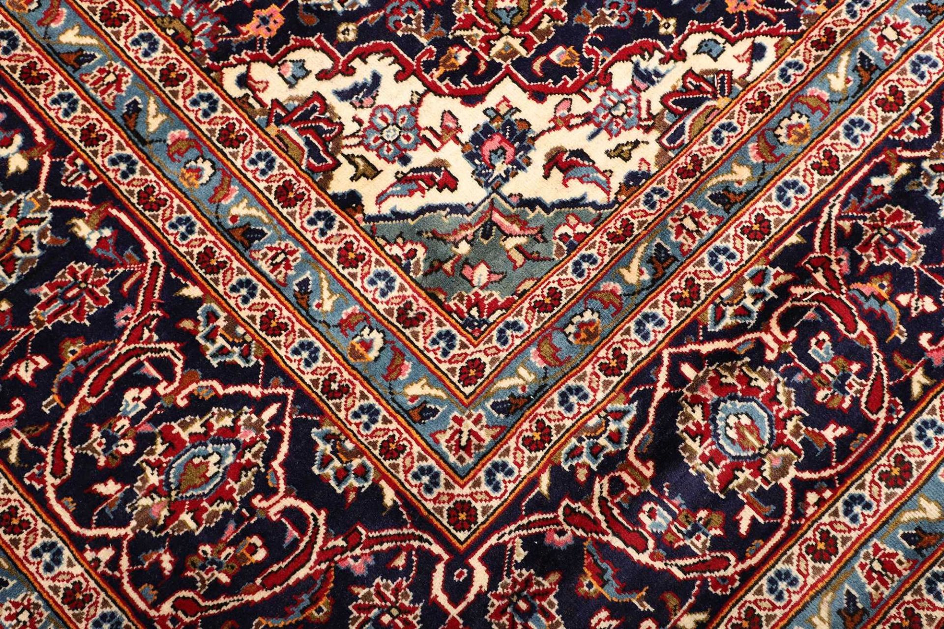 Handgeknüpfter Kashan Perserteppich 296 × 407 cm