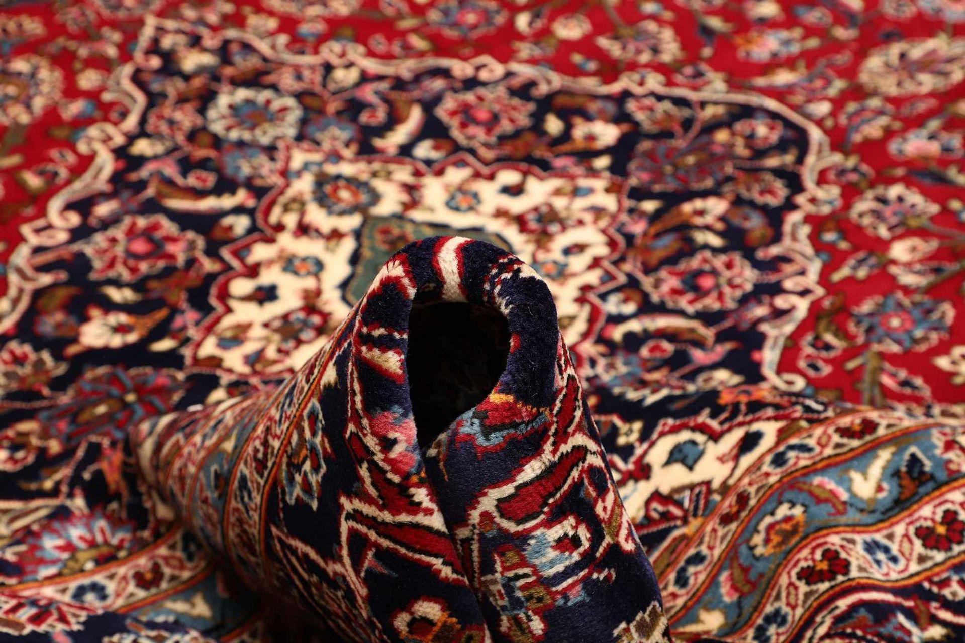 Handgeknüpfter Kashan Perserteppich 296 × 407 cm