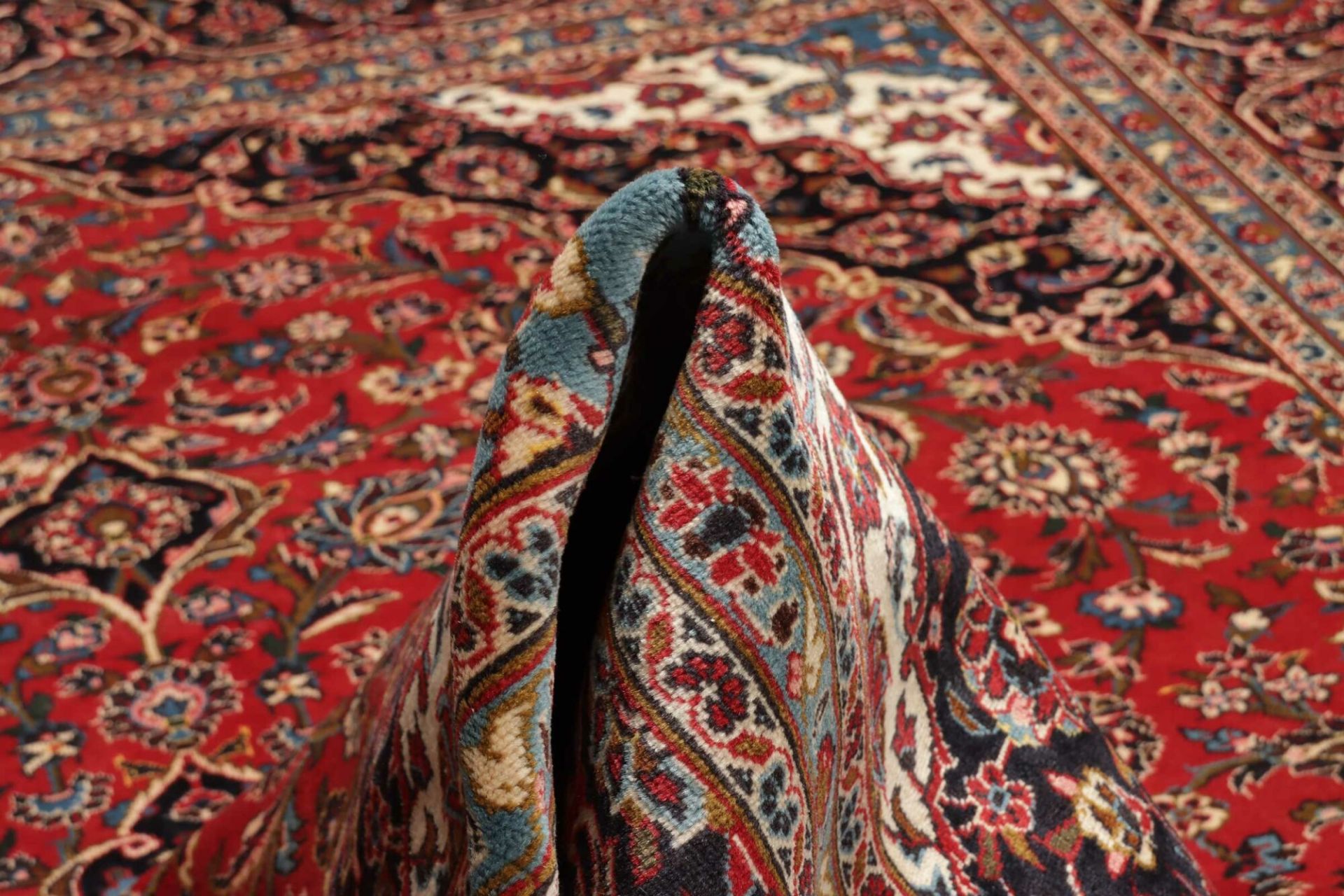 Kashan Perserteppich aus Iran, 294 × 392 cm