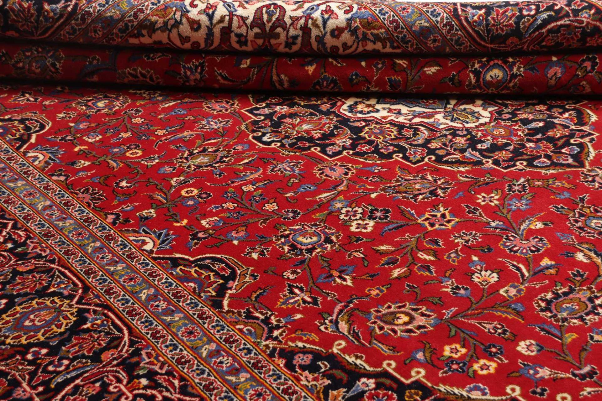 Kashan Perserteppich 294 × 395 cm aus Wolle, handgeknüpft