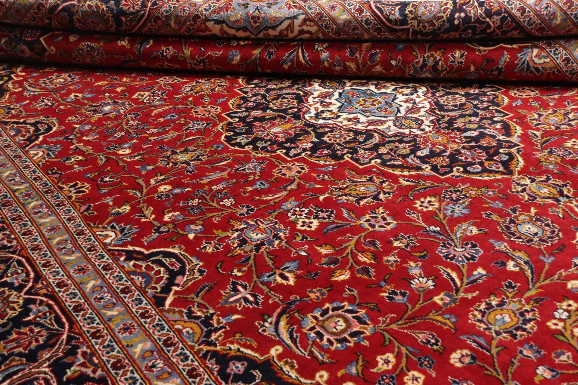 Kashan Perserteppich aus Iran, 307 × 409 cm